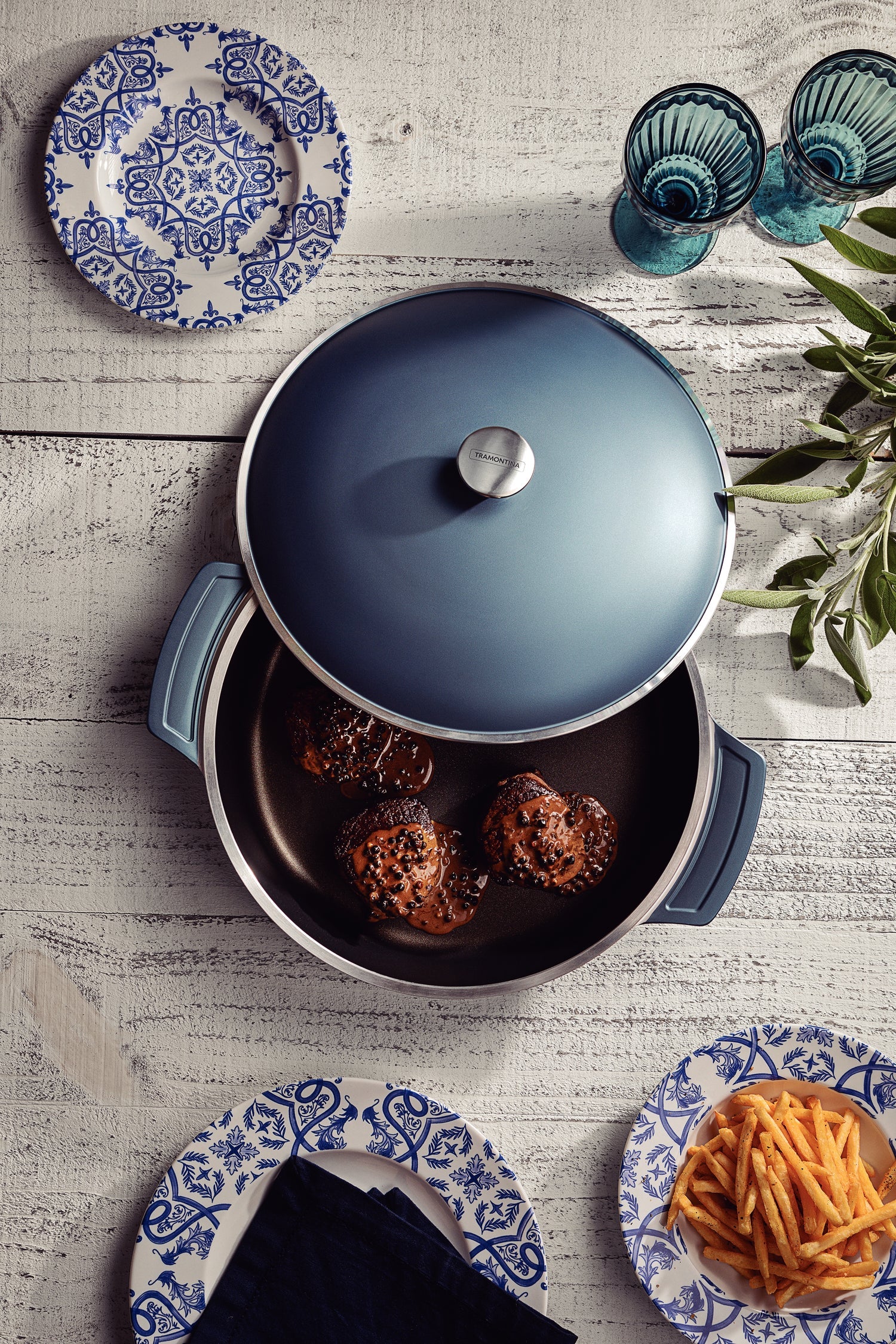 Tramontina Lyon Non-Stick Frypan – 32cm / 4.3L – Elemental Blue