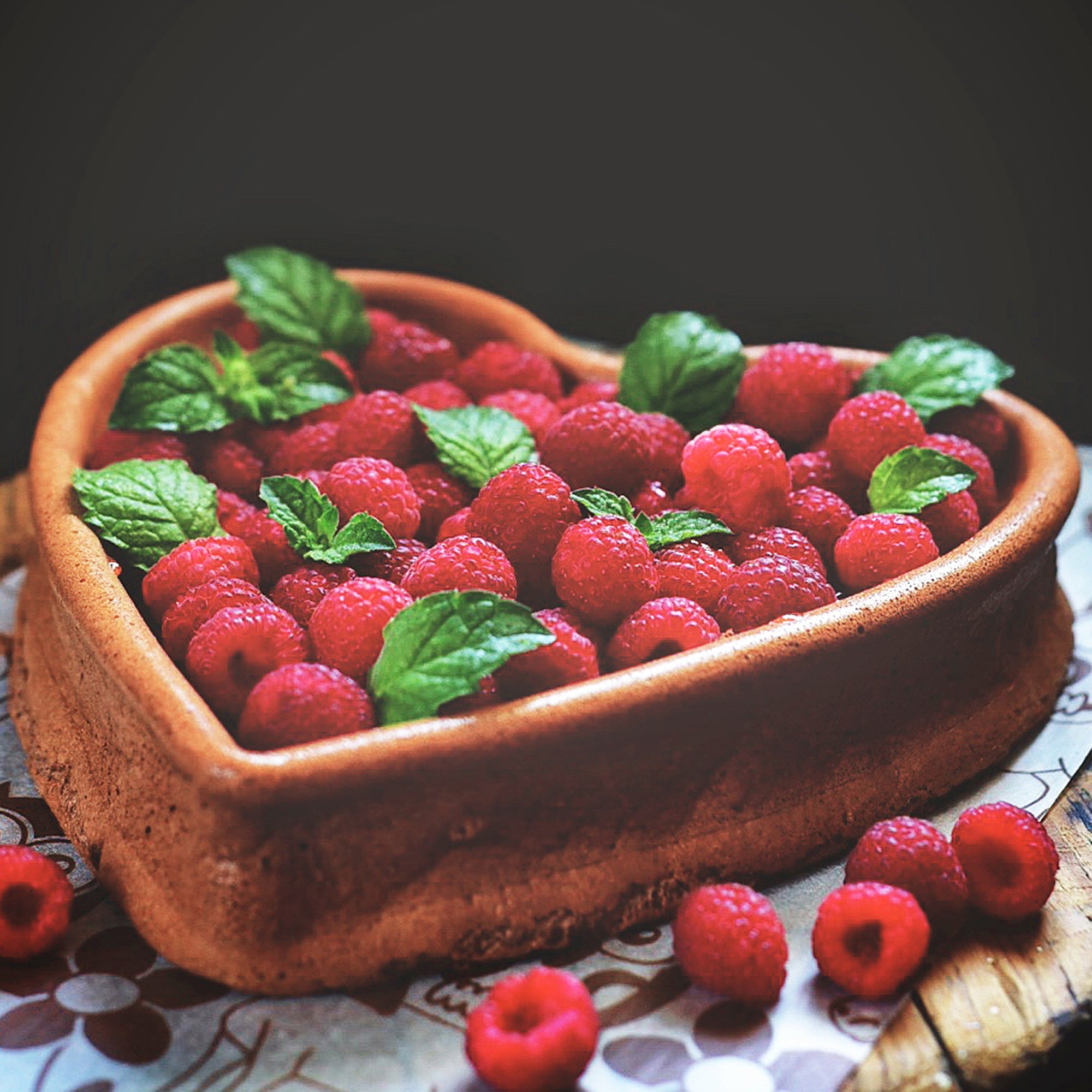 CHEFMADE Heart Cake Pan 23cm (WK9208)