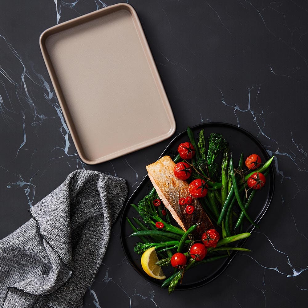 Stanley Rogers Ceramabake 23 x 16 x 2cm Non-Stick Baking Tray