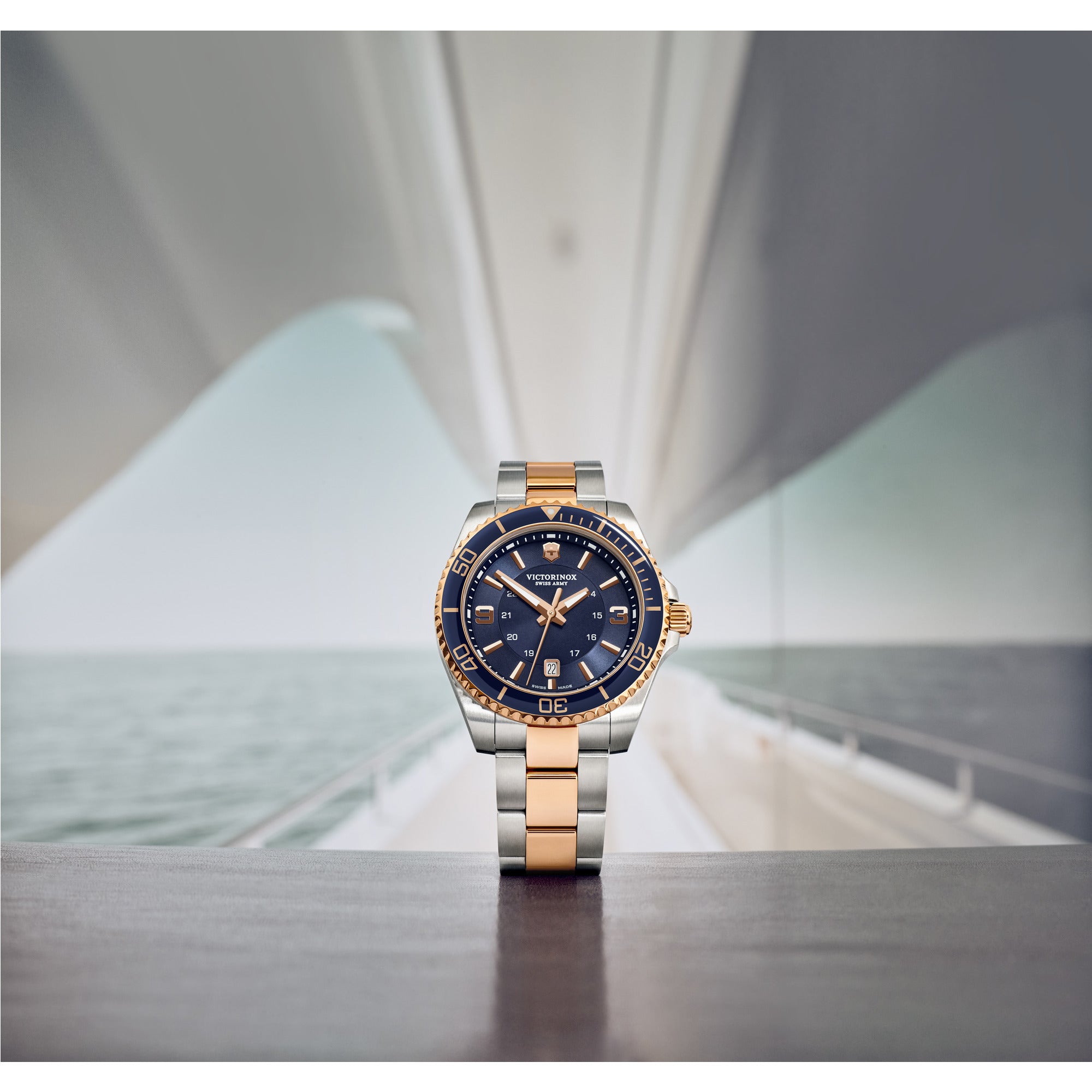 Victorinox Maverick Watch - 5n 2t Blue - 5n 2t Bracelet