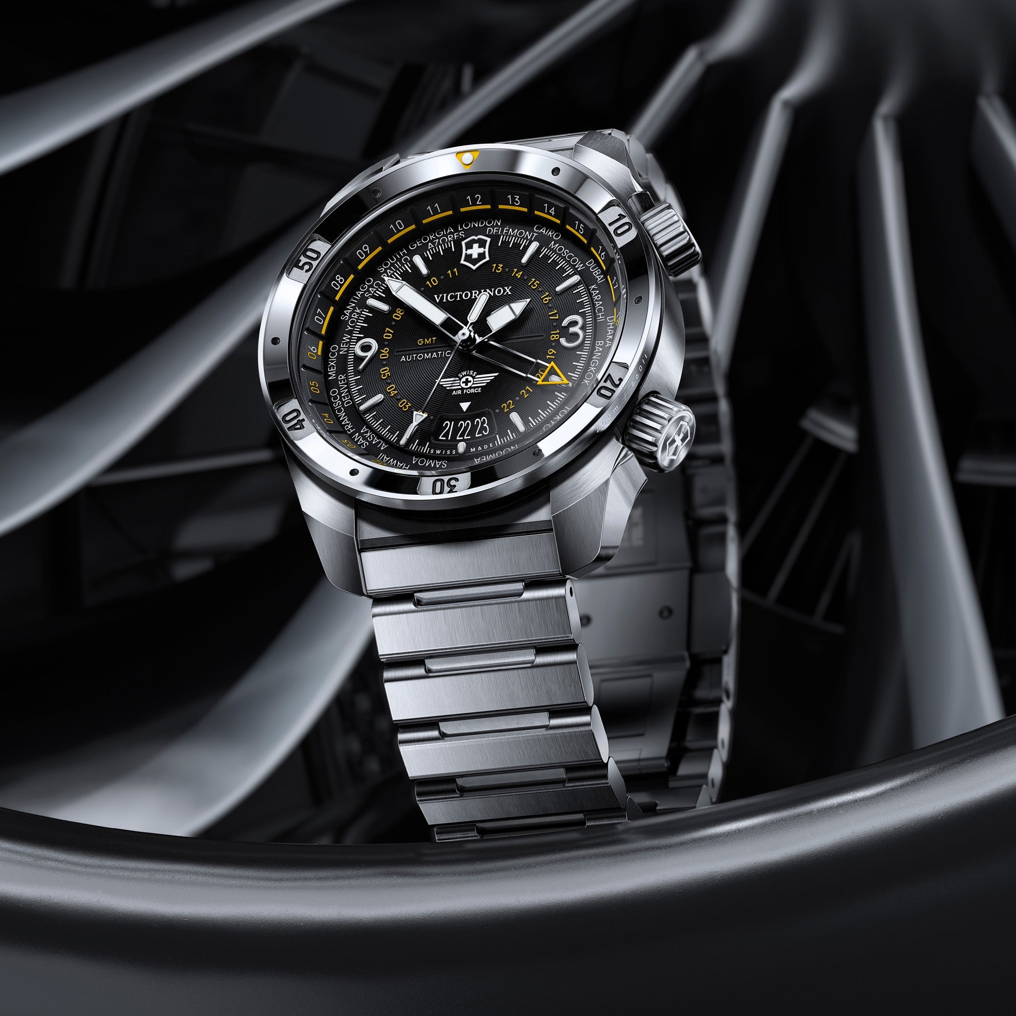Victorinox Air Pro Automatic 43mm Black Dial Bracelet
