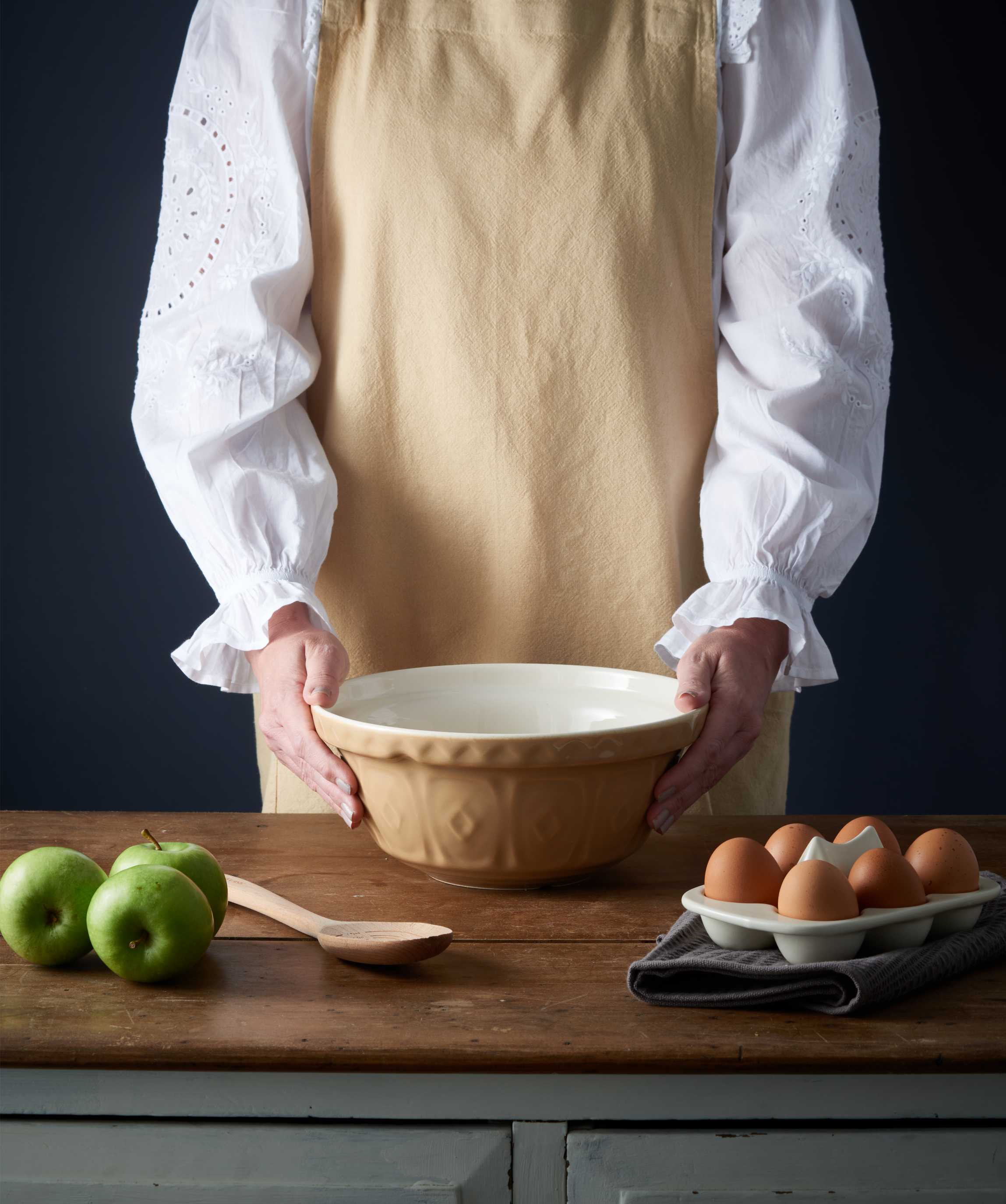 Mason Cash Cane Mixing Bowl, 24cm/2 Litre