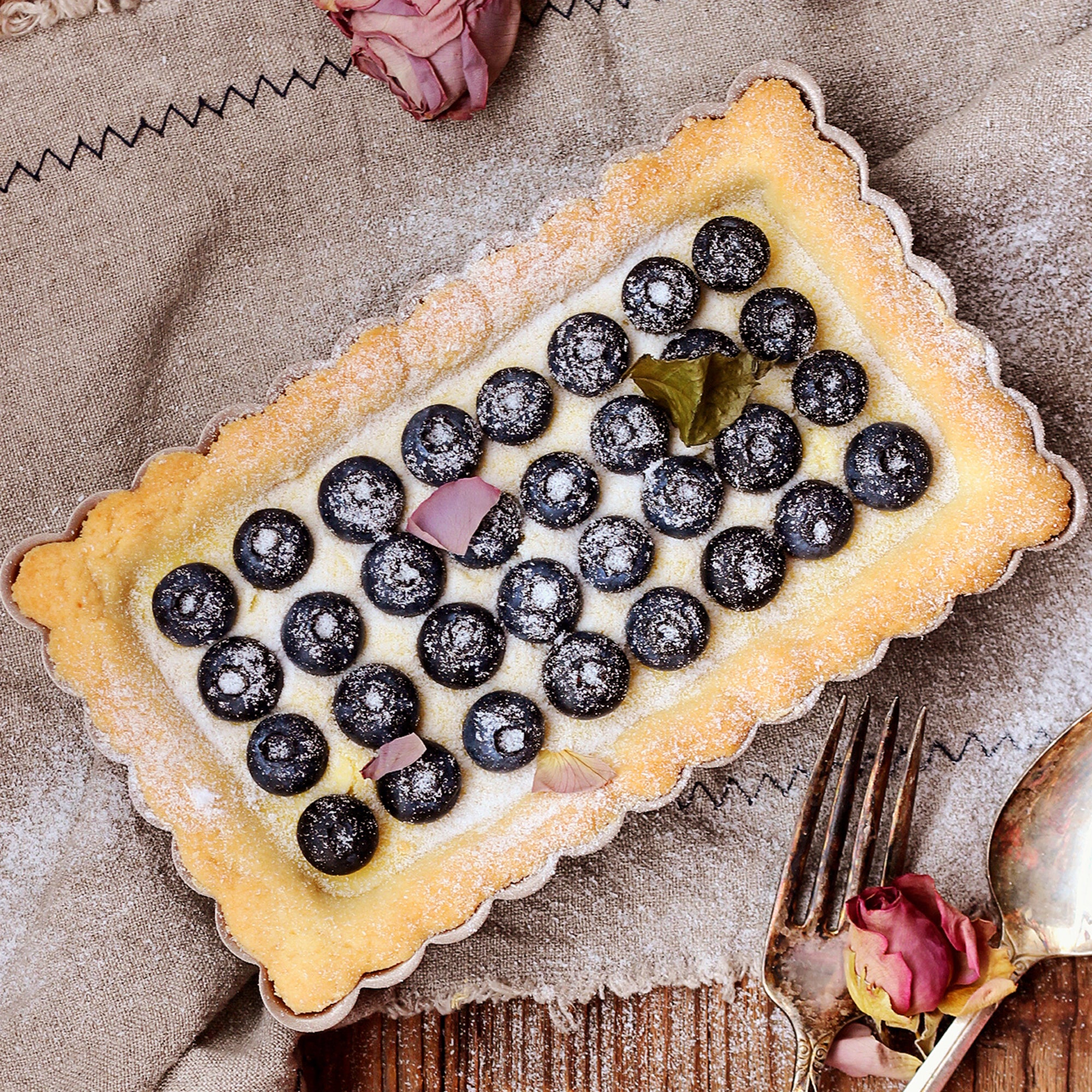 CHEFMADE Mini Rectangular Tart Pan with Loose Base Set of 4 (WK9037-4)