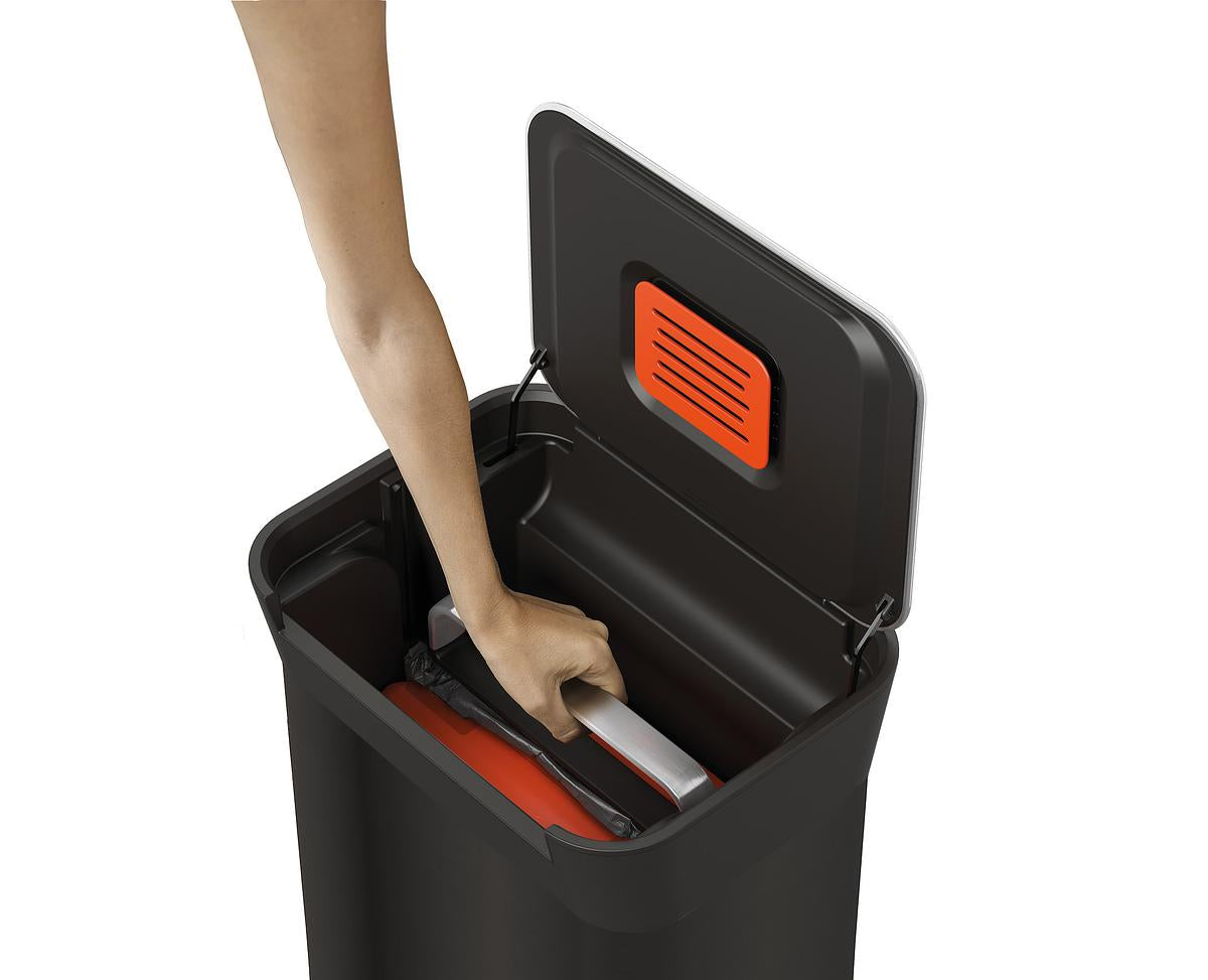 Joseph Joseph Titan 30 30L Trash Compactor (Carbon Black)