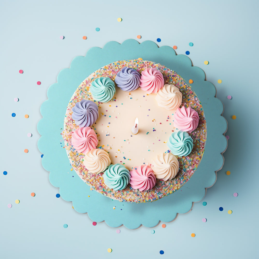 Papyrus Cake Board Scalloped Pastel Blue 10in