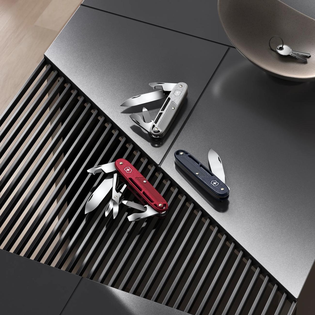 Victorinox Synergy X Alox Dark Blue