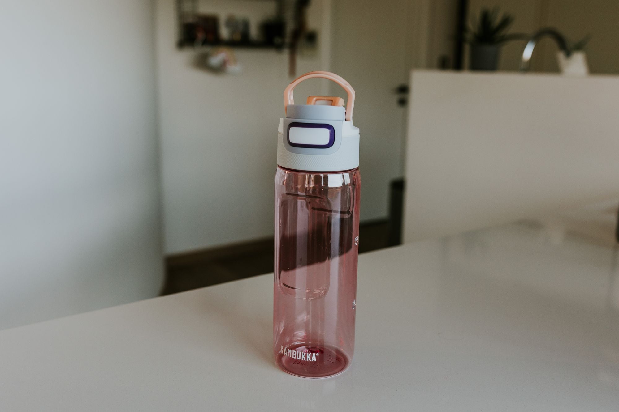 Kambukka Elton Tritan Drink Bottle 750ml - Rainbow Pastels