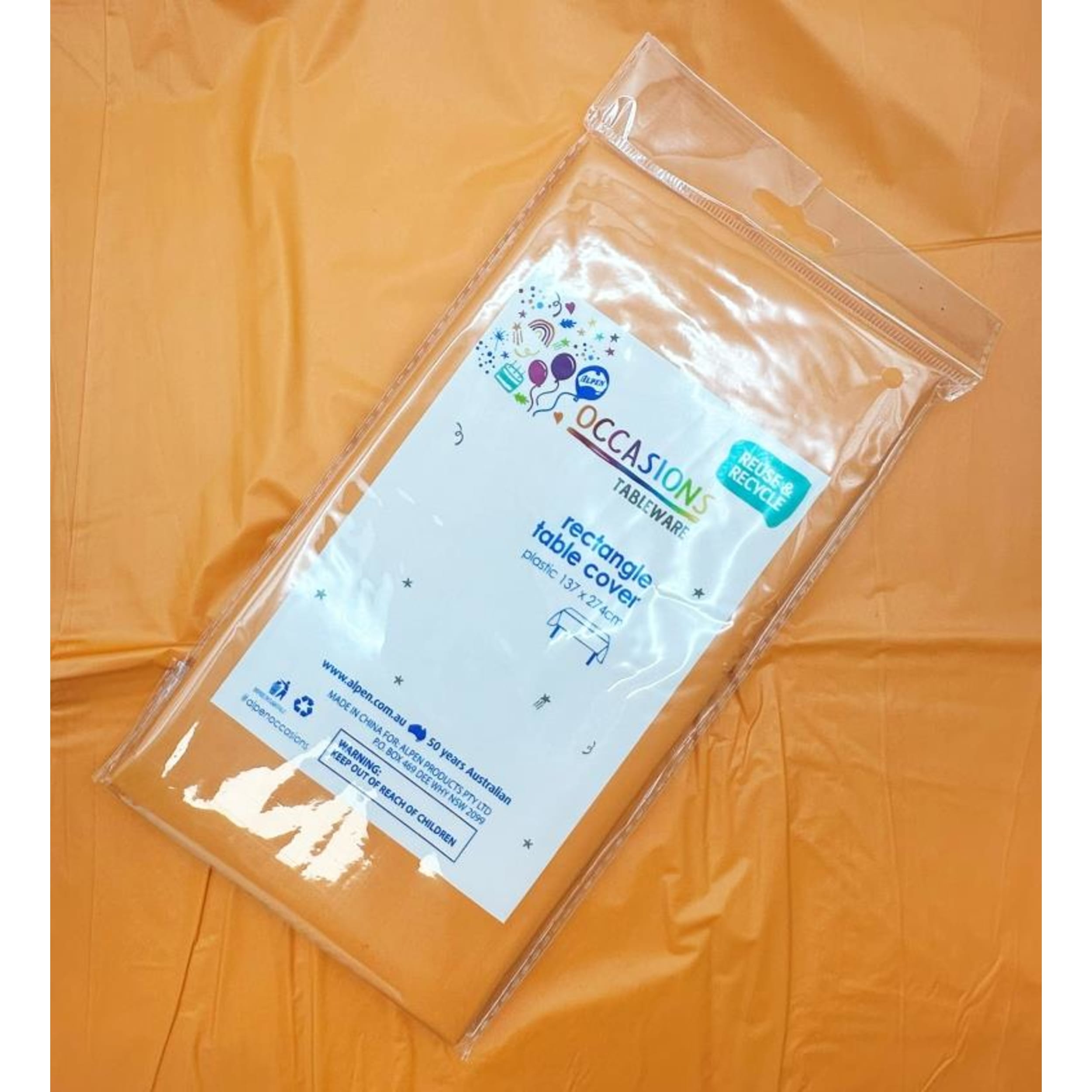 TableWow! Orange Compact Rectangle Tablecover 137x274cm