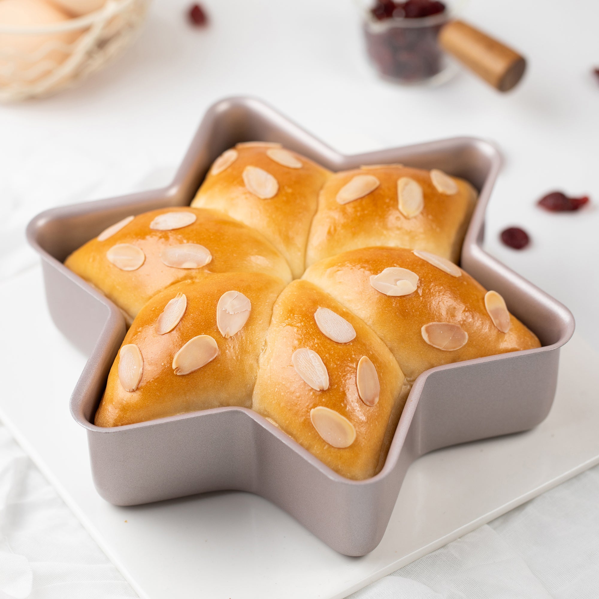 CHEFMADE Star Cake Pan 21cm (WK9142)