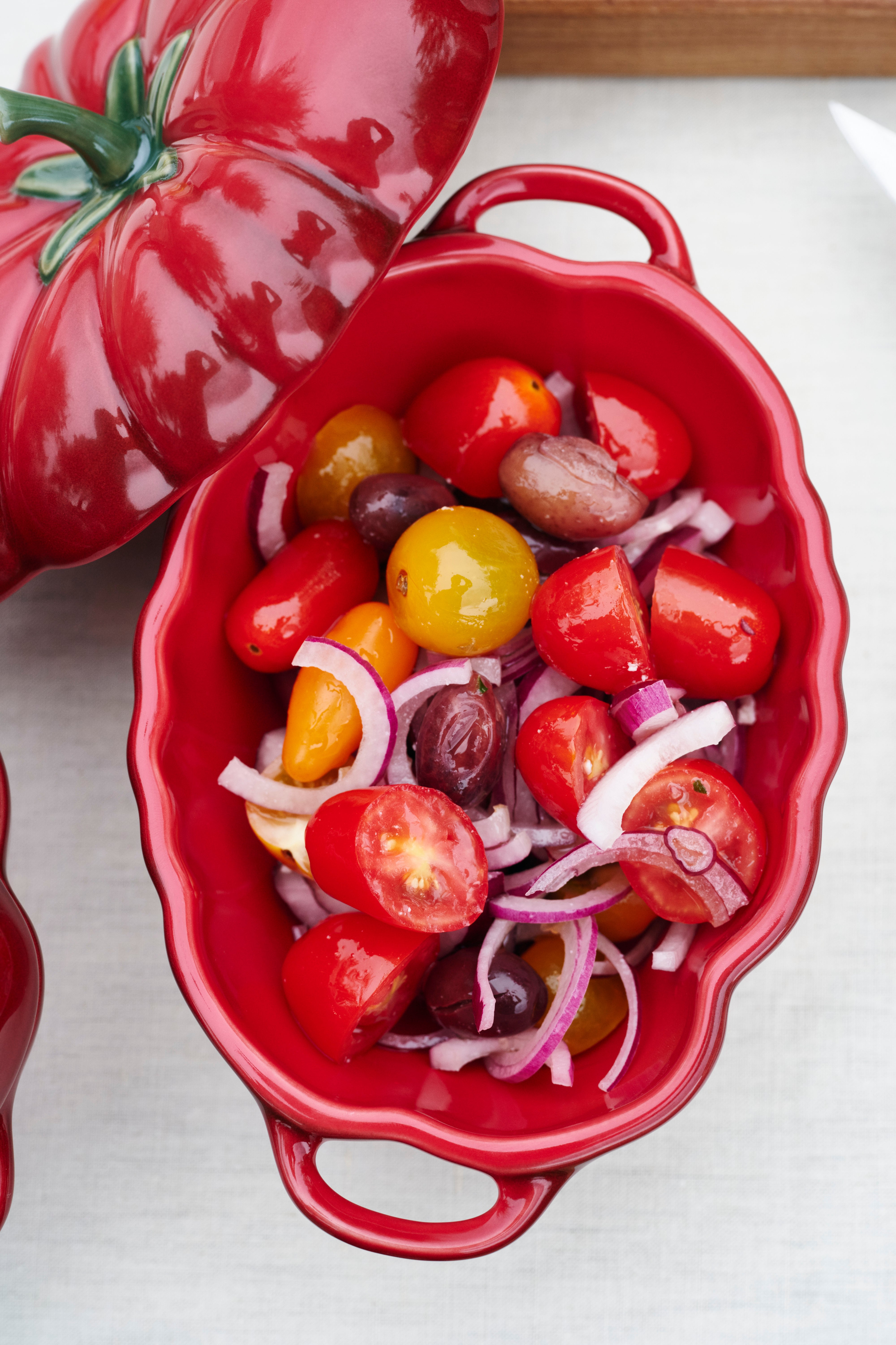 Staub Tomato Cocotte - 25cm