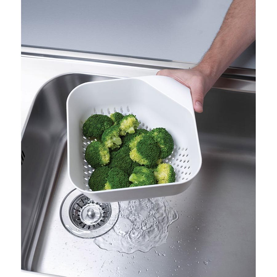 Joseph Joseph Square Colander, Medium - White