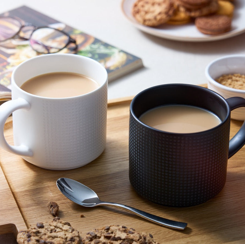 Bundanoon Mega Straight Mug 500ml Set of 4 Emboss Black and White