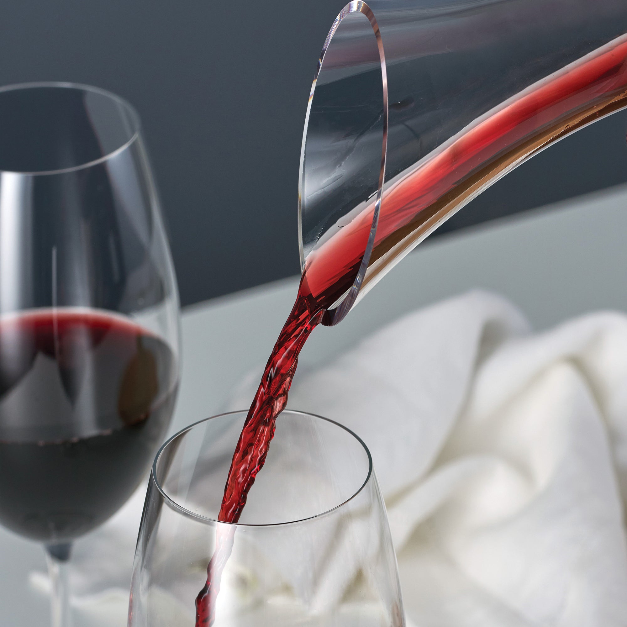 Wilkie Brothers Kinross Decanter, 1200ml - Handmade Glass