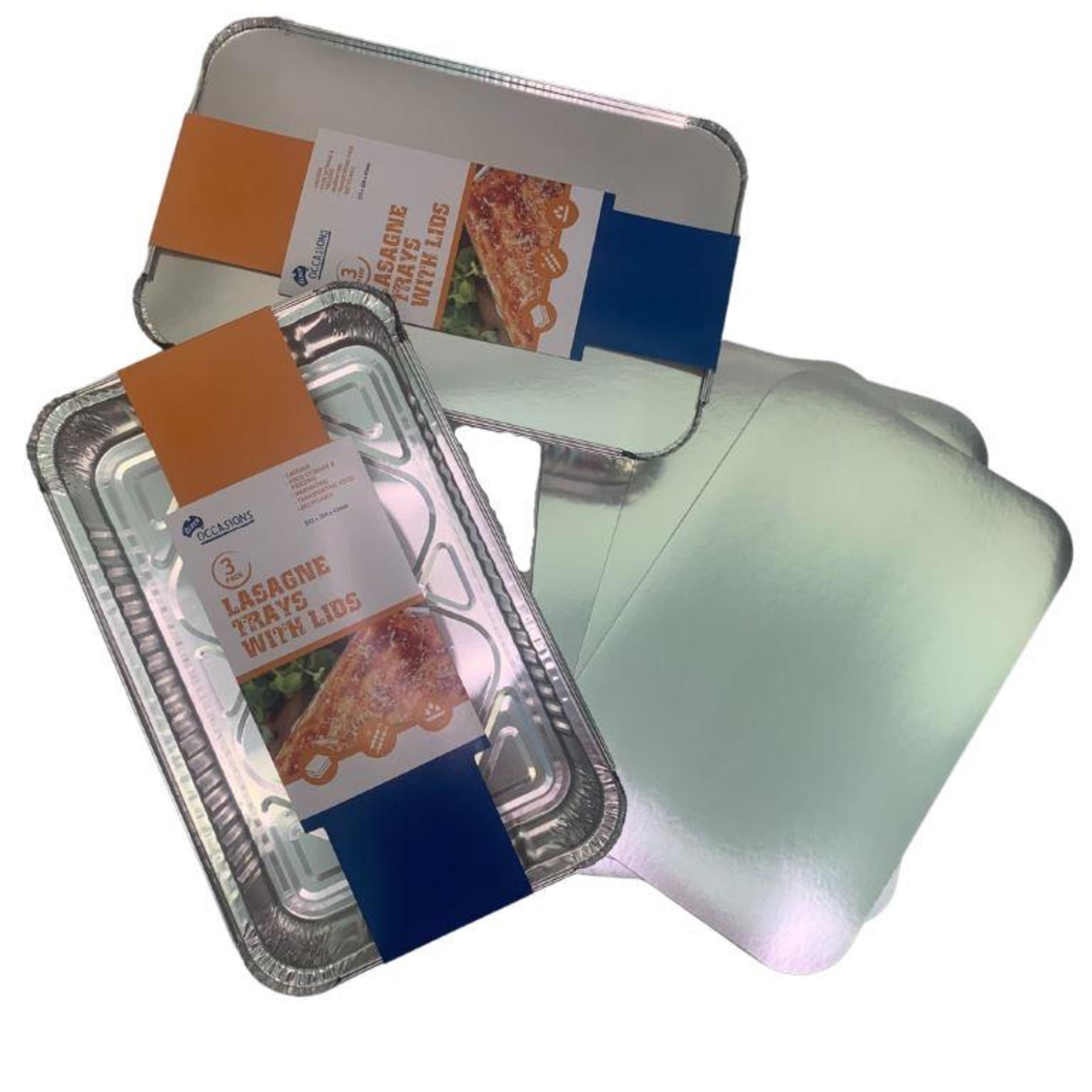 Catering Collection Foil Lasagne Trays with Lids 315x204x42mm (3 Pack)