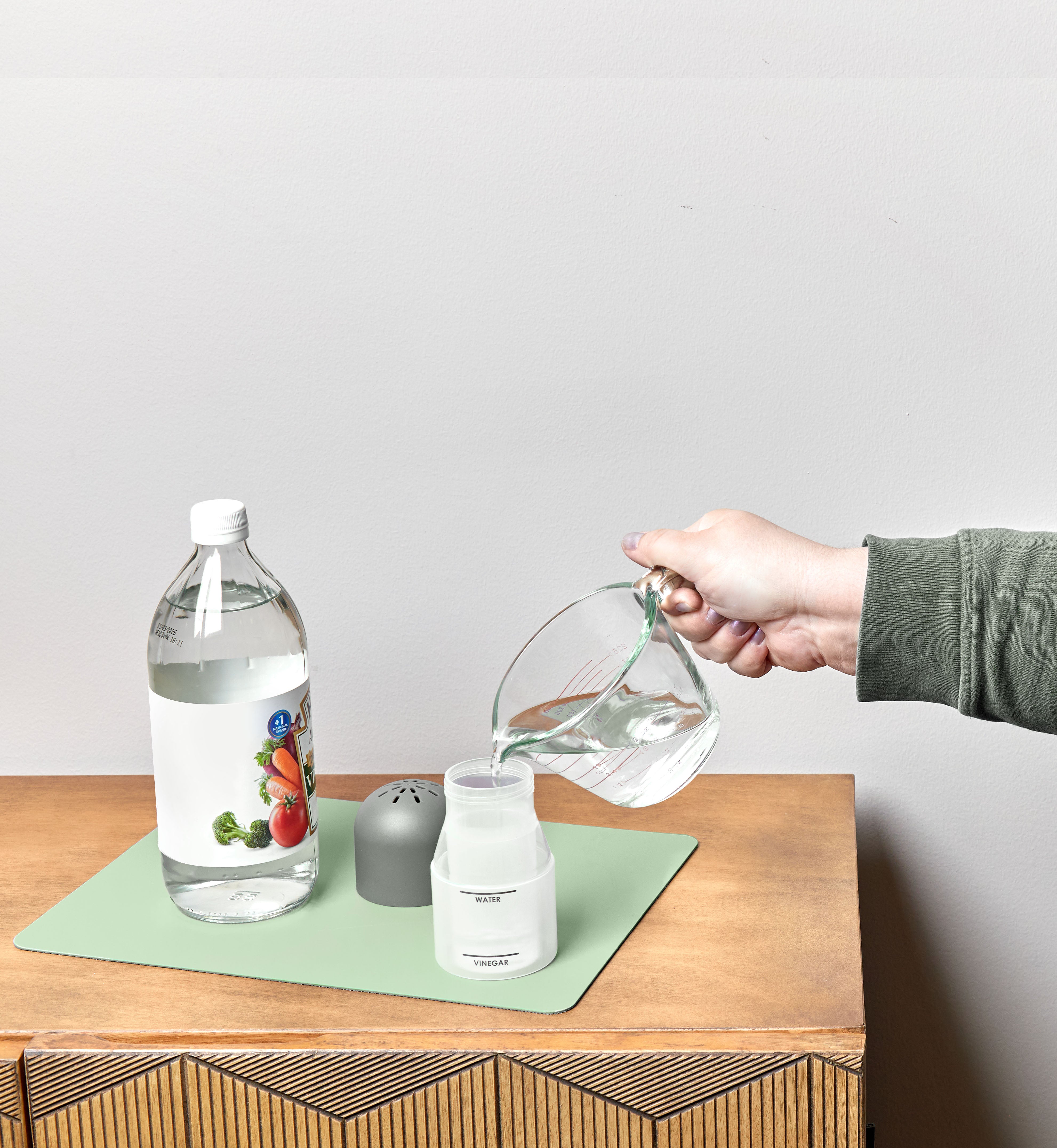 Tovolo Microwave Steam Cleaner – Charcoal