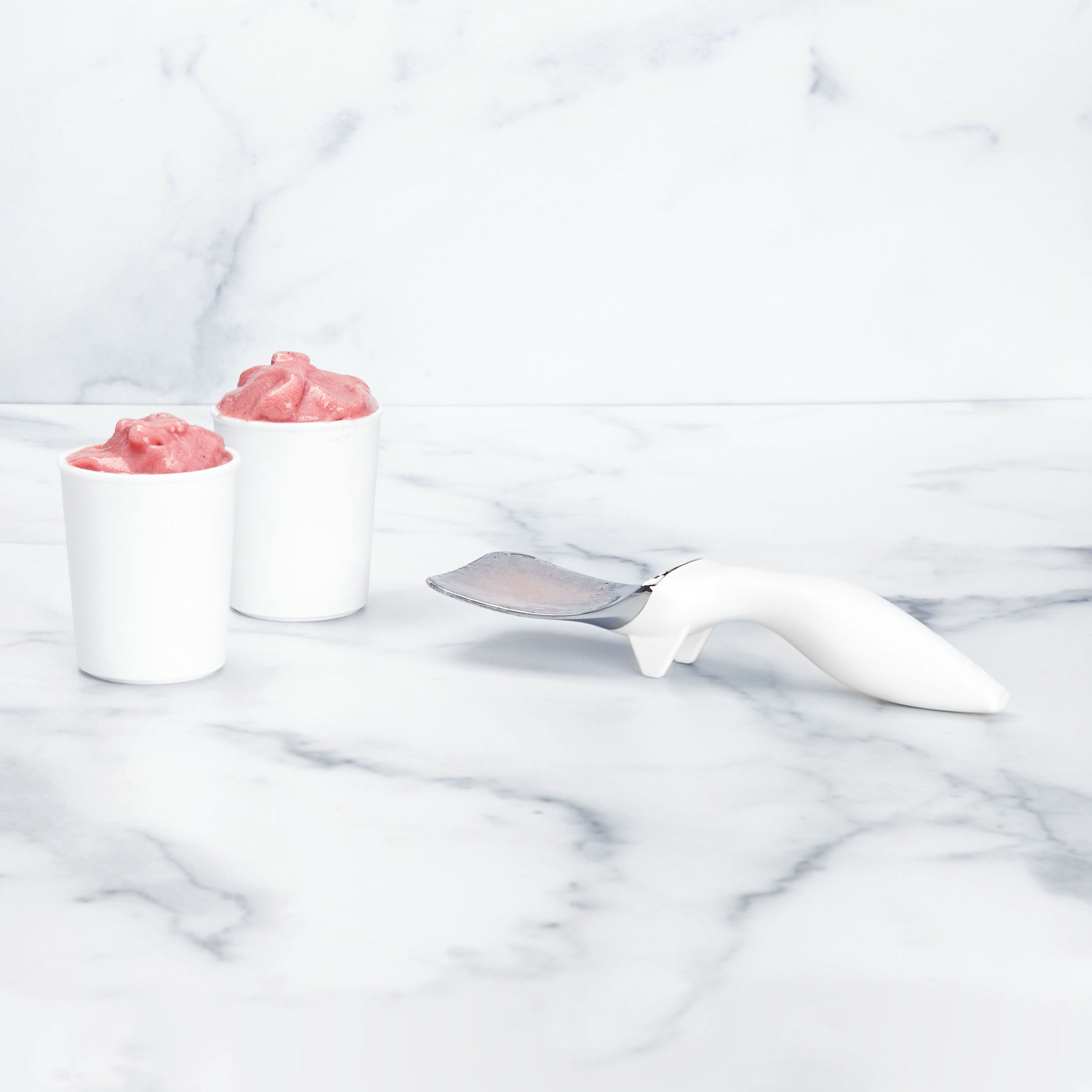 Tovolo Tilt-Up Ice Cream Spade – White