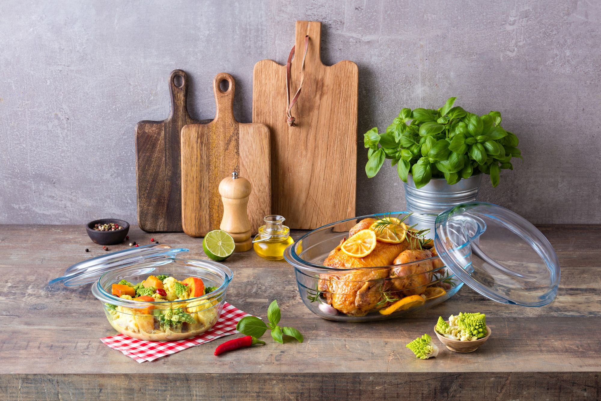 O'Cuisine Glass Oval Casserole 33 x 20cm - 4L
