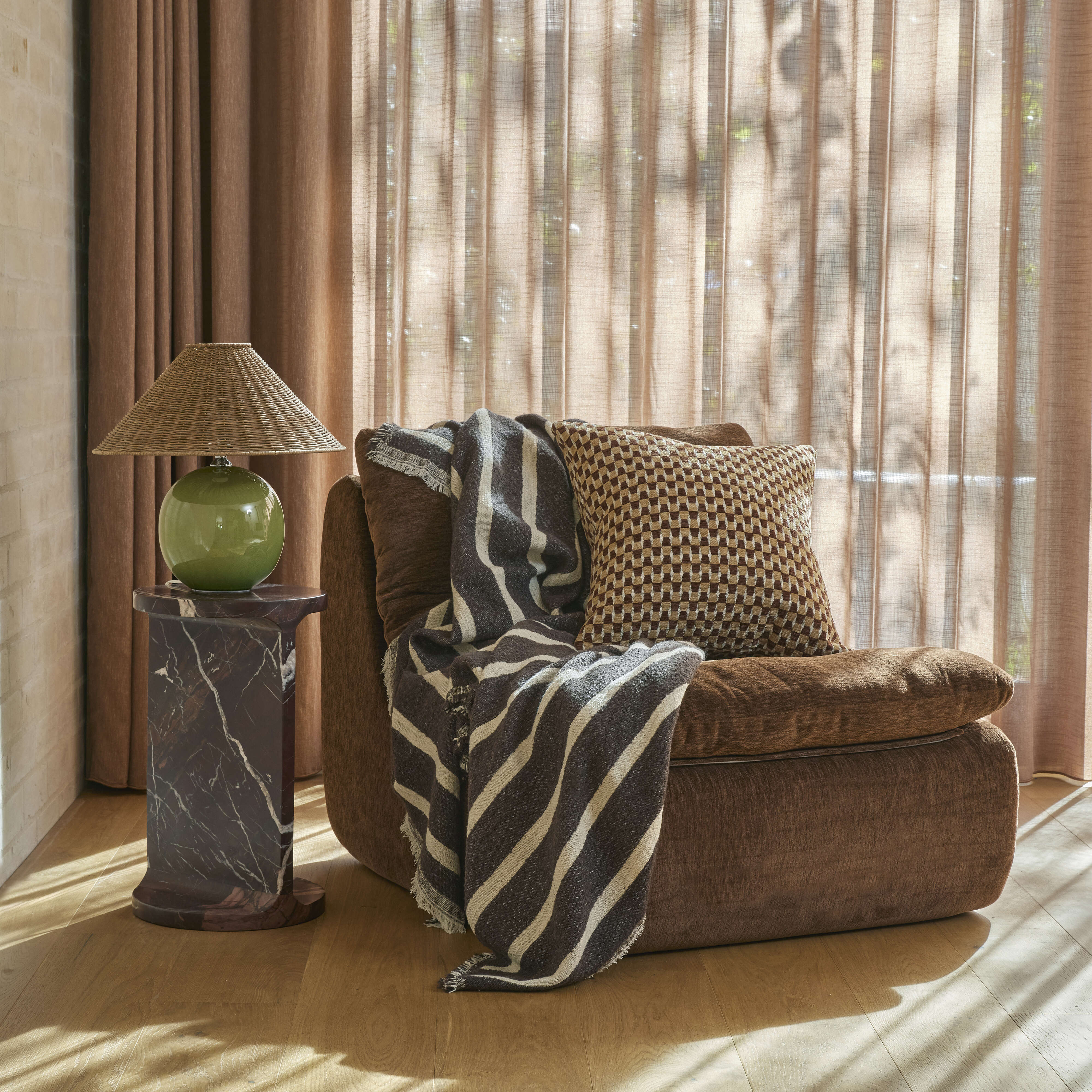 Amalfi Veda Table Lamp Green & Natural