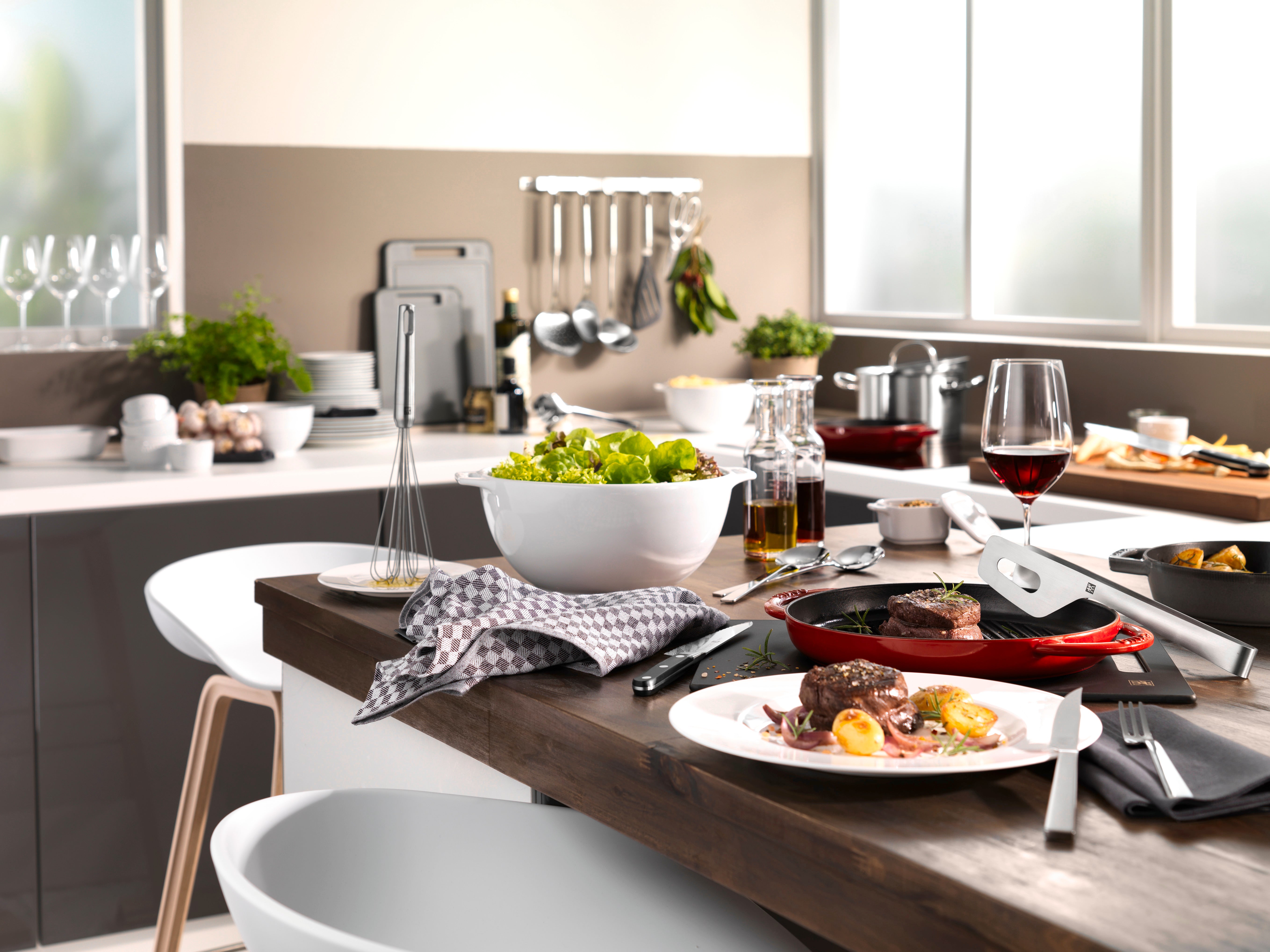 Staub Pure Grill Round 26cm Cherry