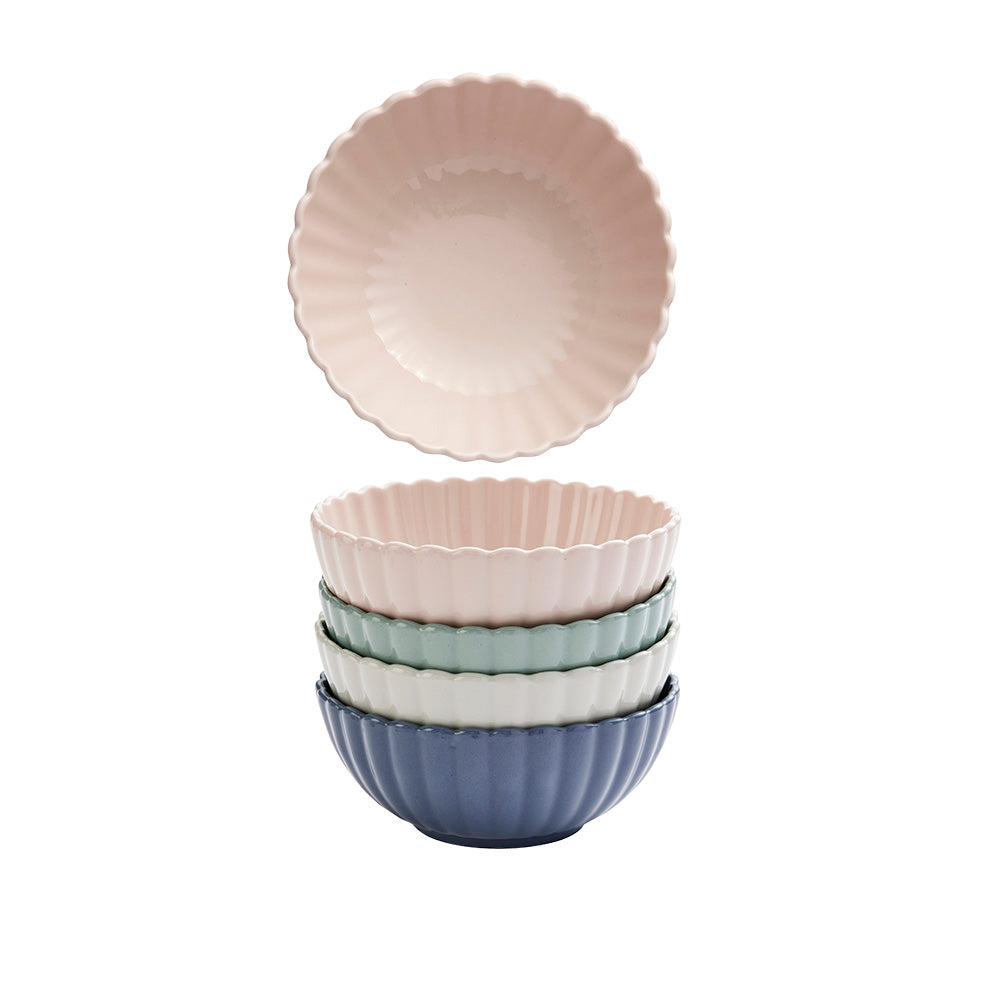 Wiltshire Petite Petal Bowls 15cm x 6.5cm 4 Piece Set