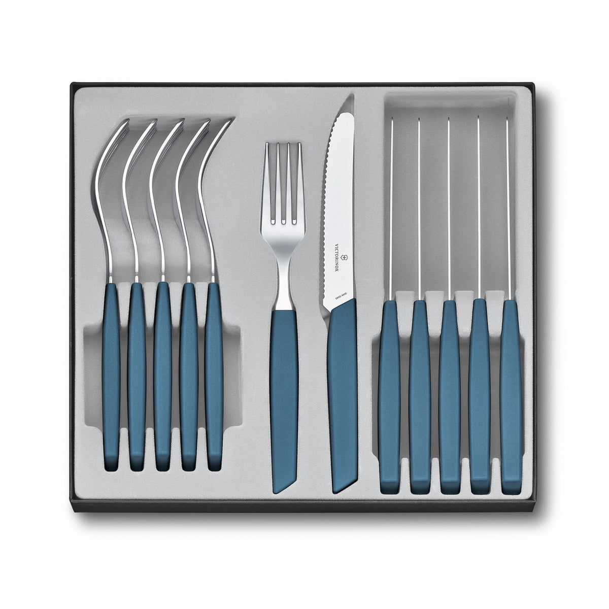 Victorinox Swiss Modern 12-Piece Table Set with Steak Knives (Cornflower Blue)