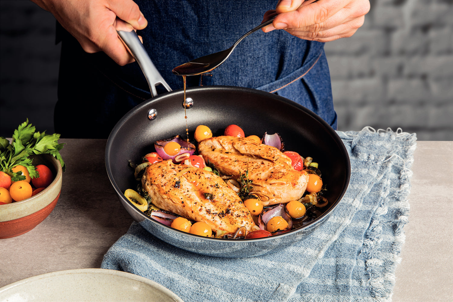 Tramontina Grano Triply Clad Non Stick Frying Pan - 26cm - 2.2L