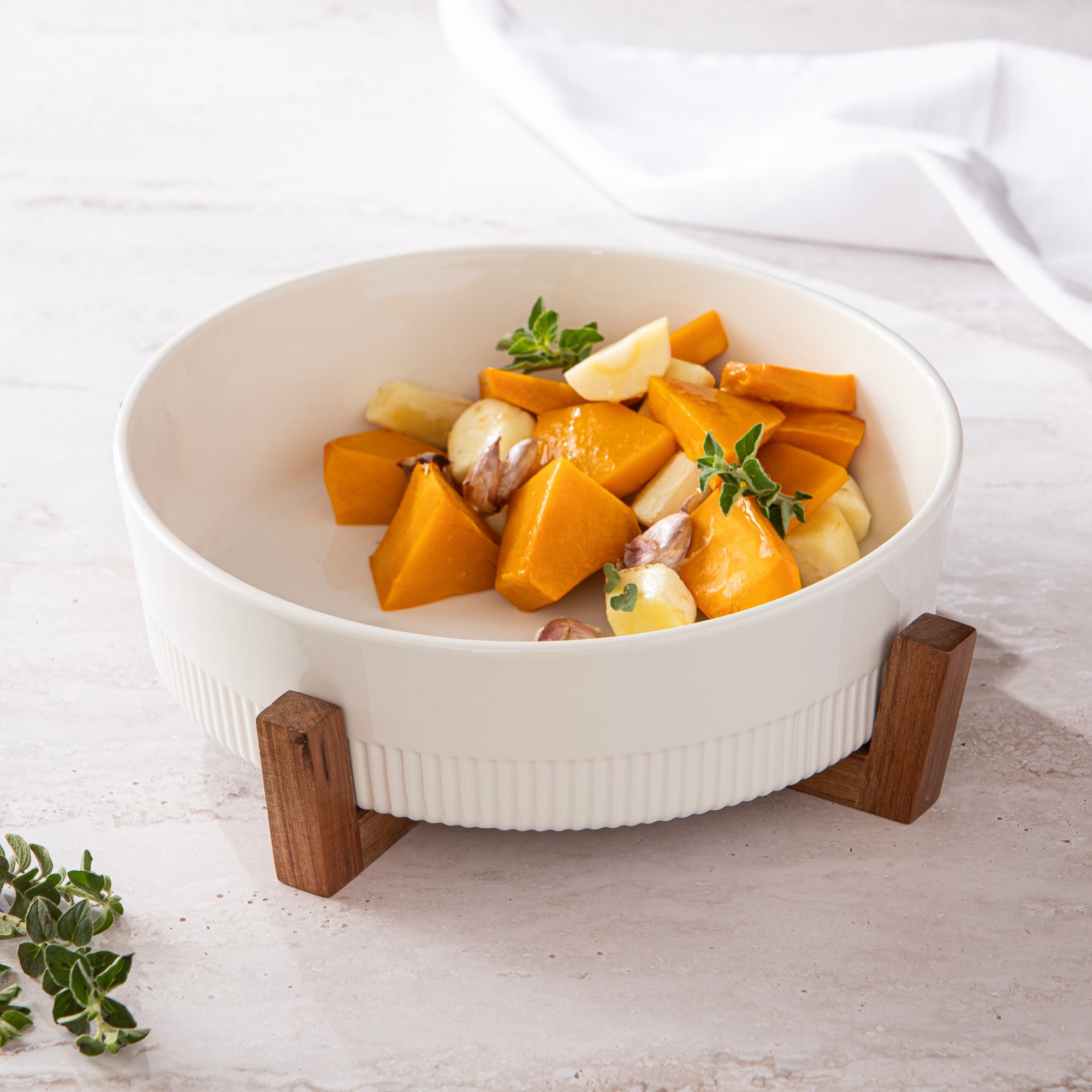 Ladelle Alto Oven To Table 28cm Round Rib Bowl With Trivet