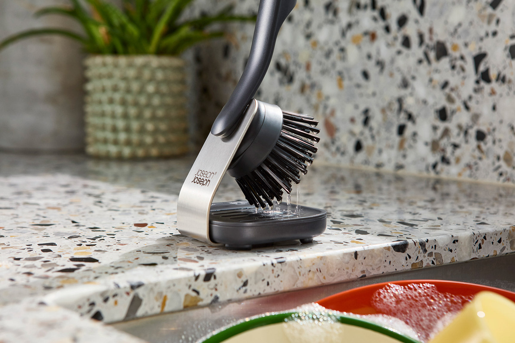 Joseph Joseph Sinktech Dish Brush With Stainless-Steel Storage Stand
