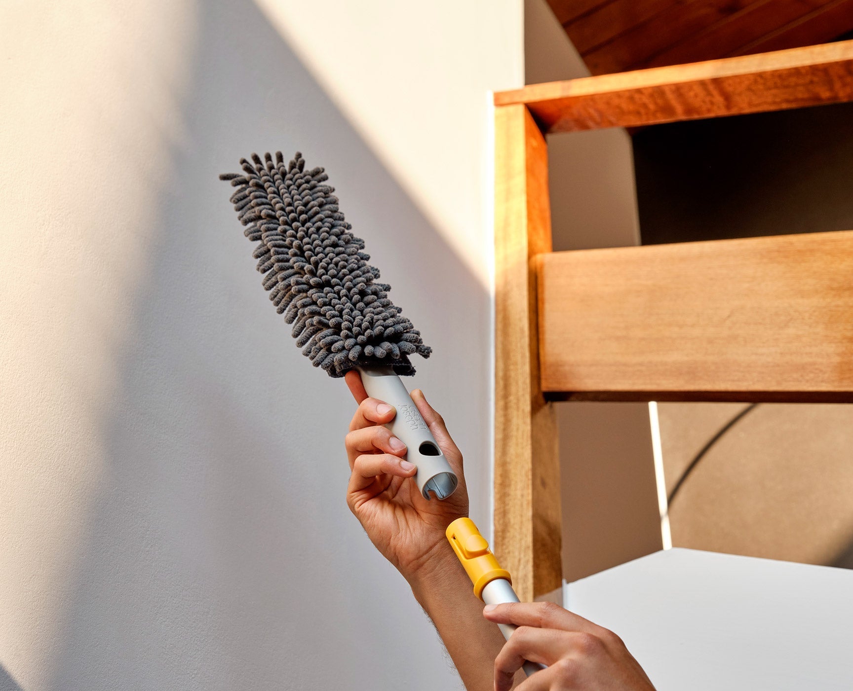 Joseph Joseph Cleantech Telescopic Extension Pole