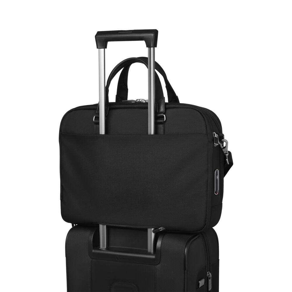 Victorinox Werks Traveler 7.0 Deluxe Briefcase Black