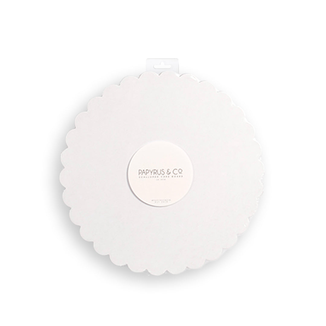 Papyrus Cake Board Scalloped White 10in
