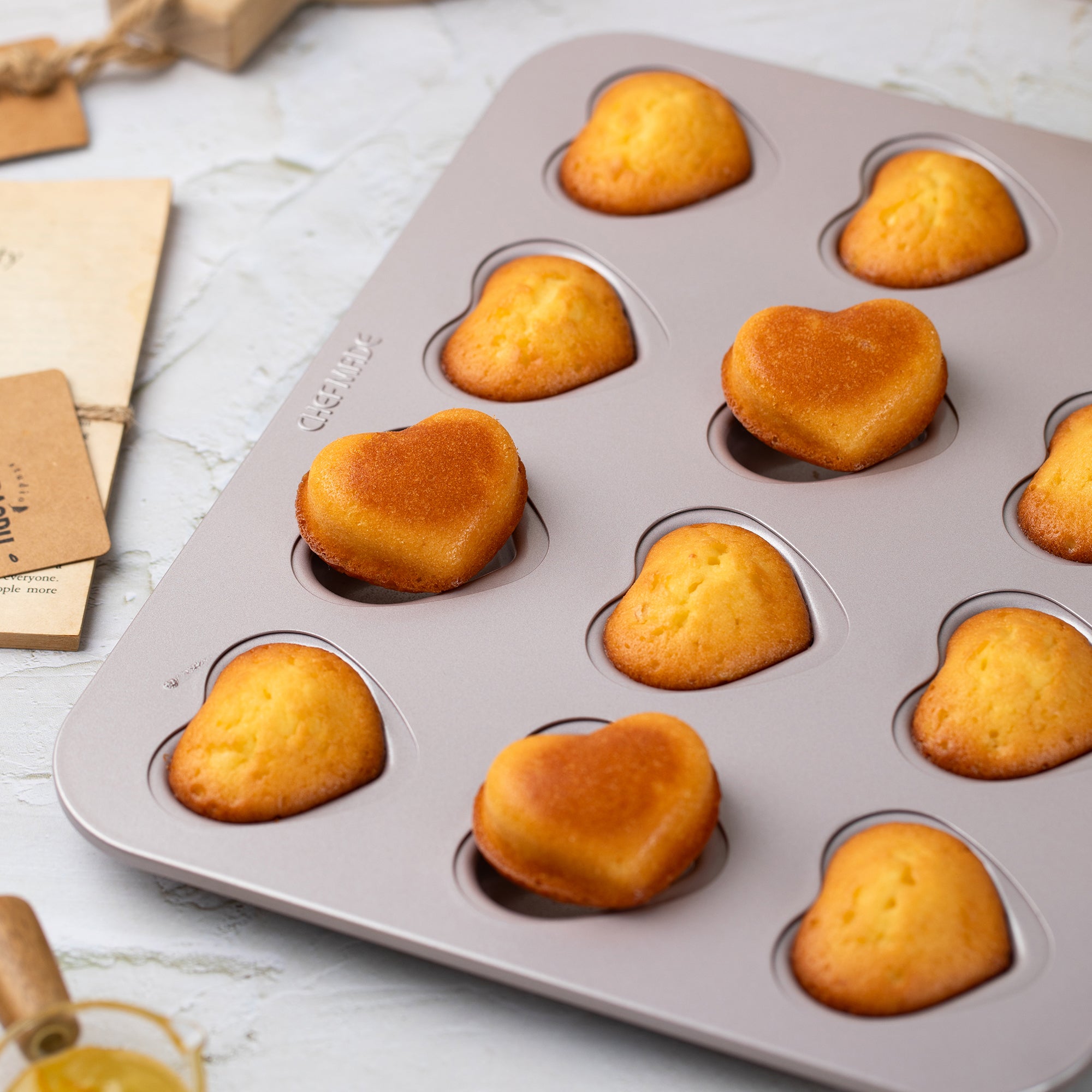 CHEFMADE Heart Cake Pan 12 Cup (WK9916)