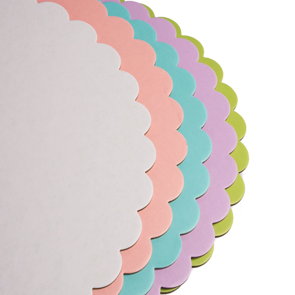 Papyrus Cake Board Scalloped Pastel Pink 10in