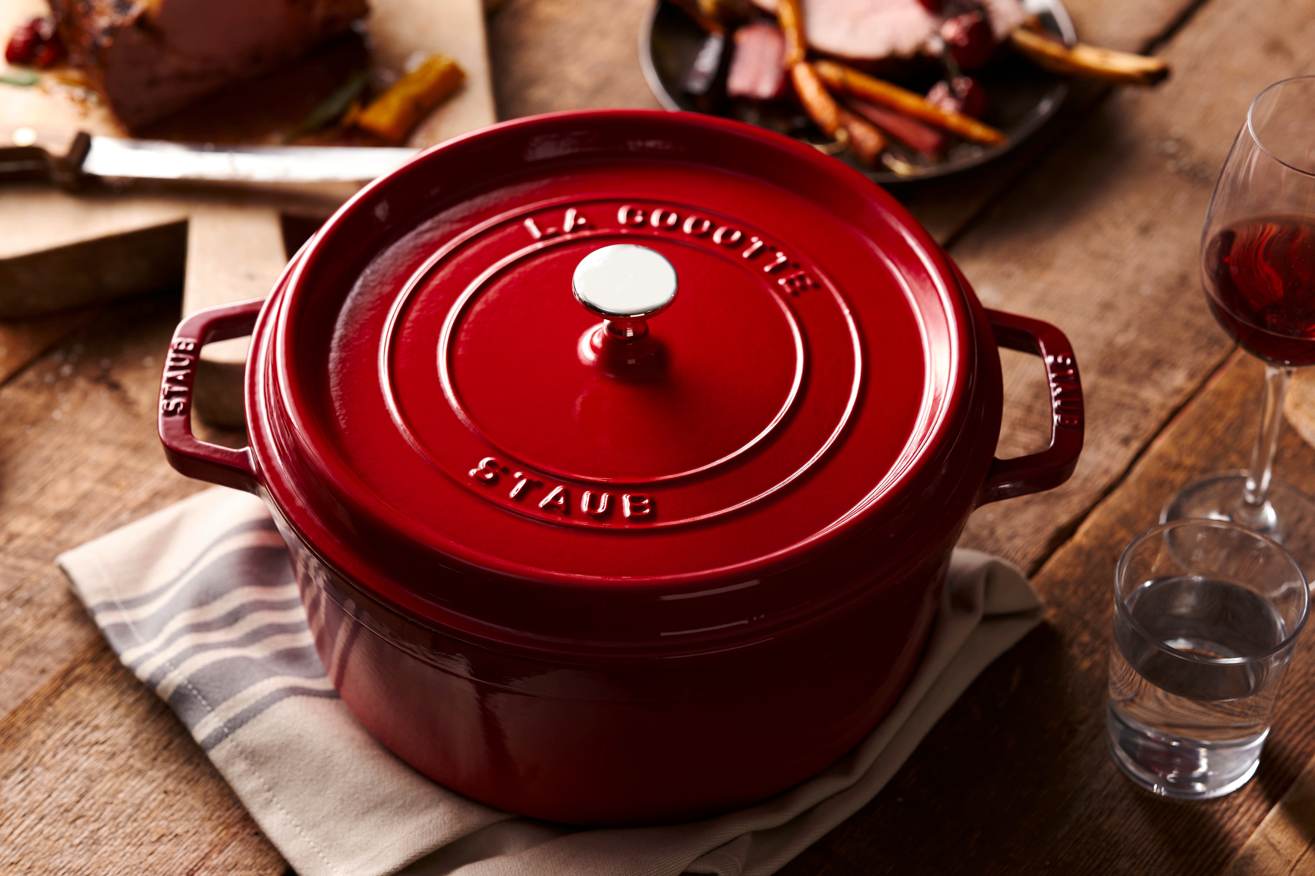 Staub Round Cocotte - 26cm Cherry Red