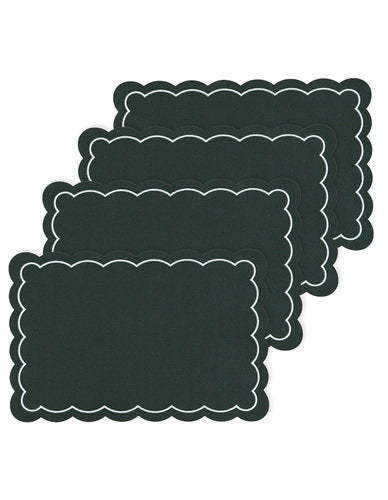 Ladelle Scalloped Vinyl Holly 4pk Placemat