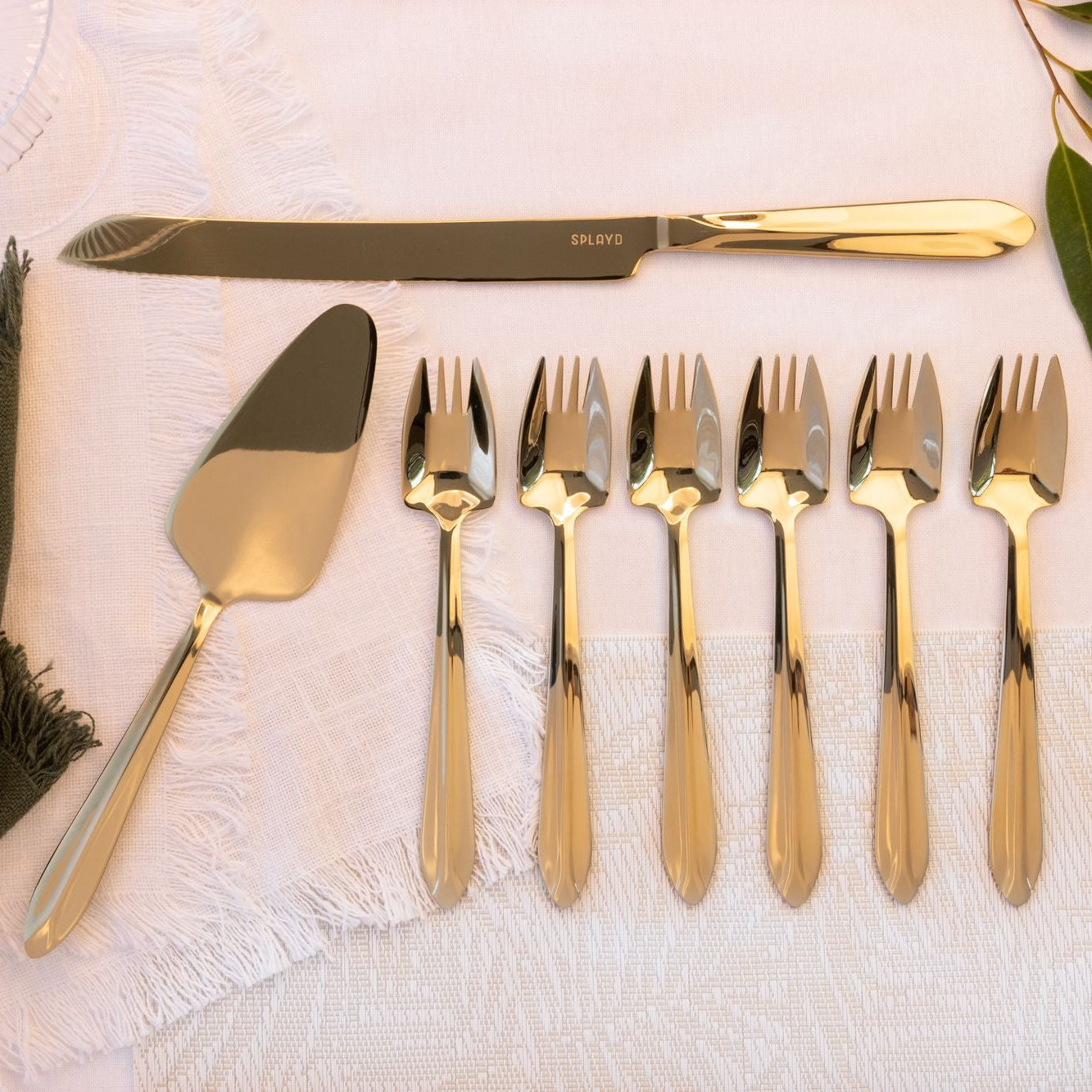 Splayd Gold Mirror Cake Knife, Server & Splayd Set 8 Piece