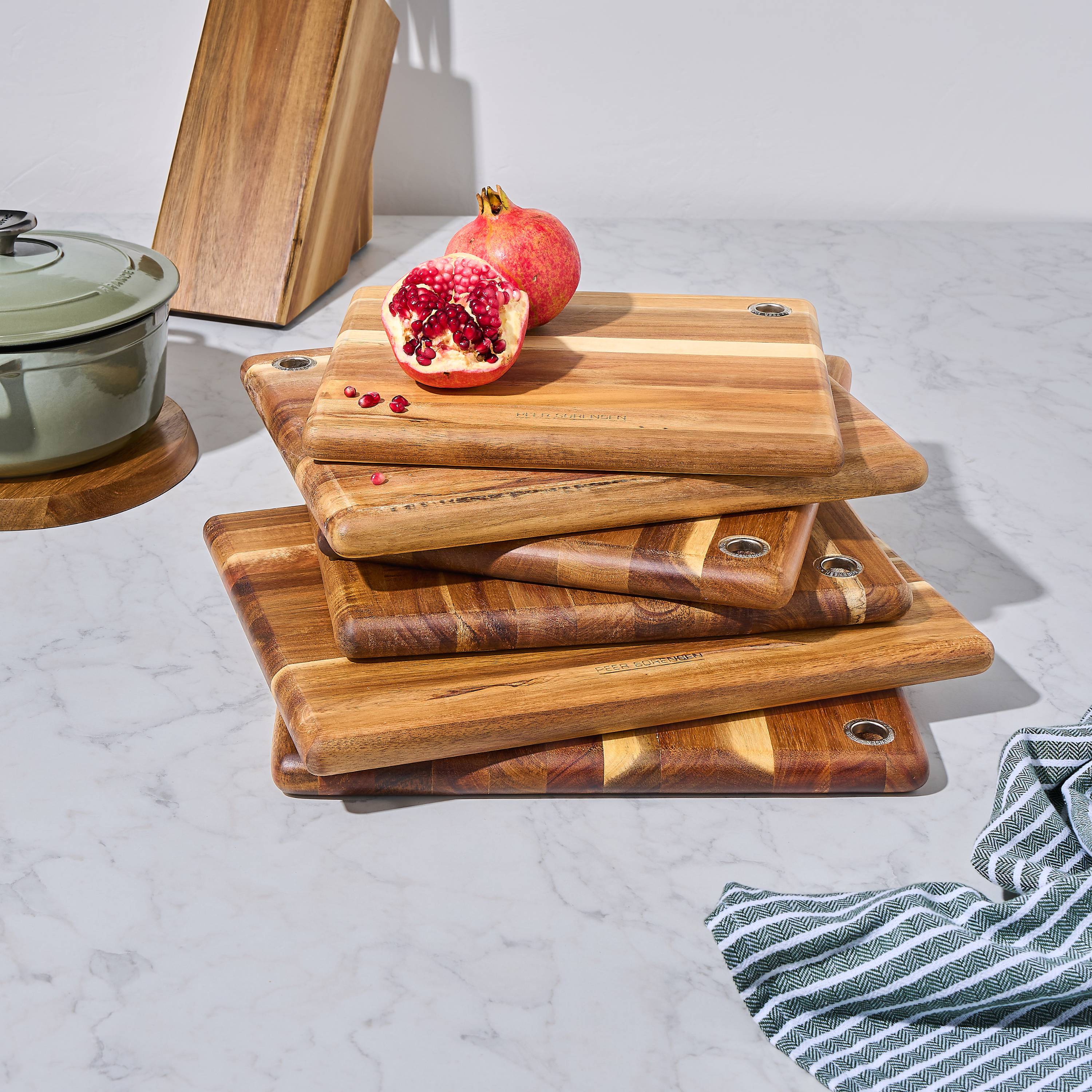 Peer Sorensen Long Grain Cutting Board 35x27x2.5cm - Acacia Wood