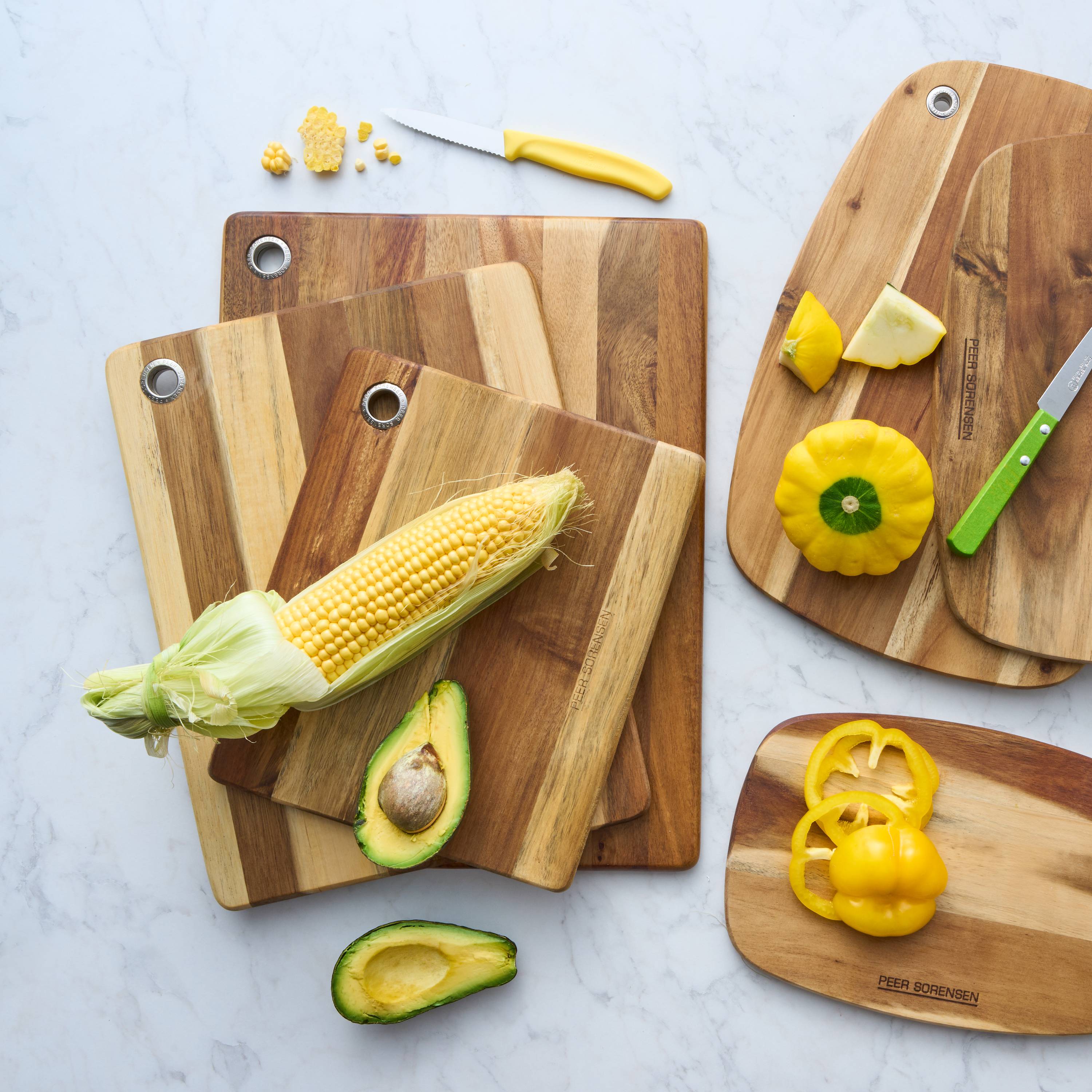 Peer Sorensen Slim Line Rounded Cutting Board 27x18x1.2cm - Acacia Wood