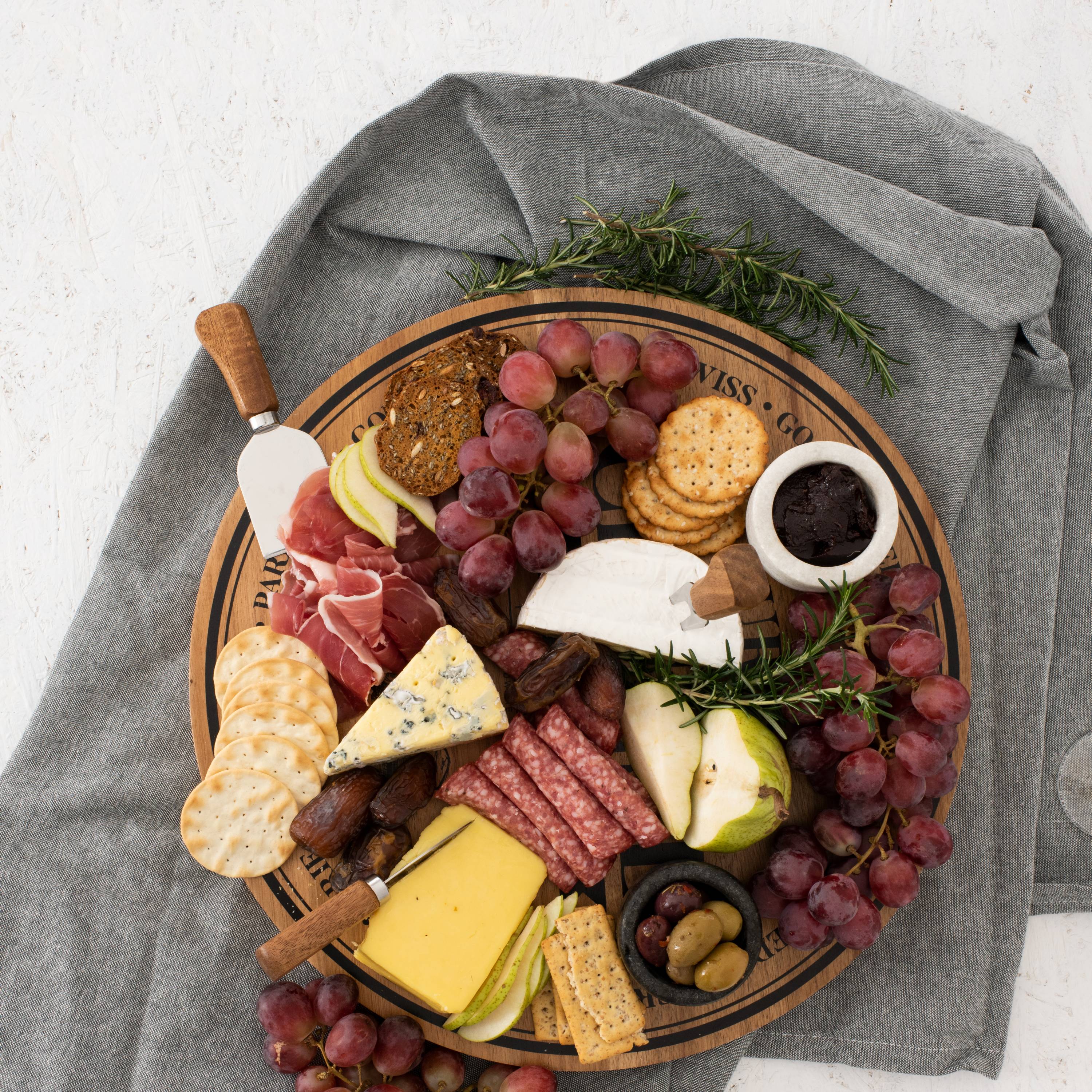 Peer Sorensen Round Cheese and Serving Board 40cm (2cm thick) - Acacia Wood