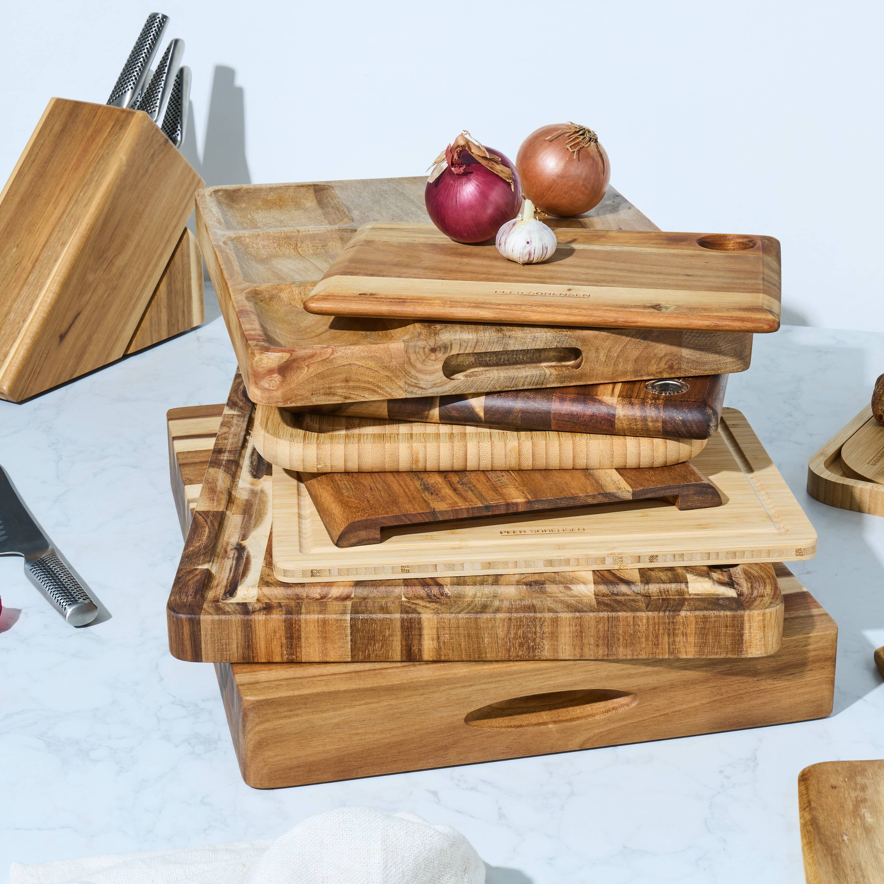 Peer Sorensen Tri-Ply Cutting Board with Juice Groove 33x24x1.2cm - Bamboo