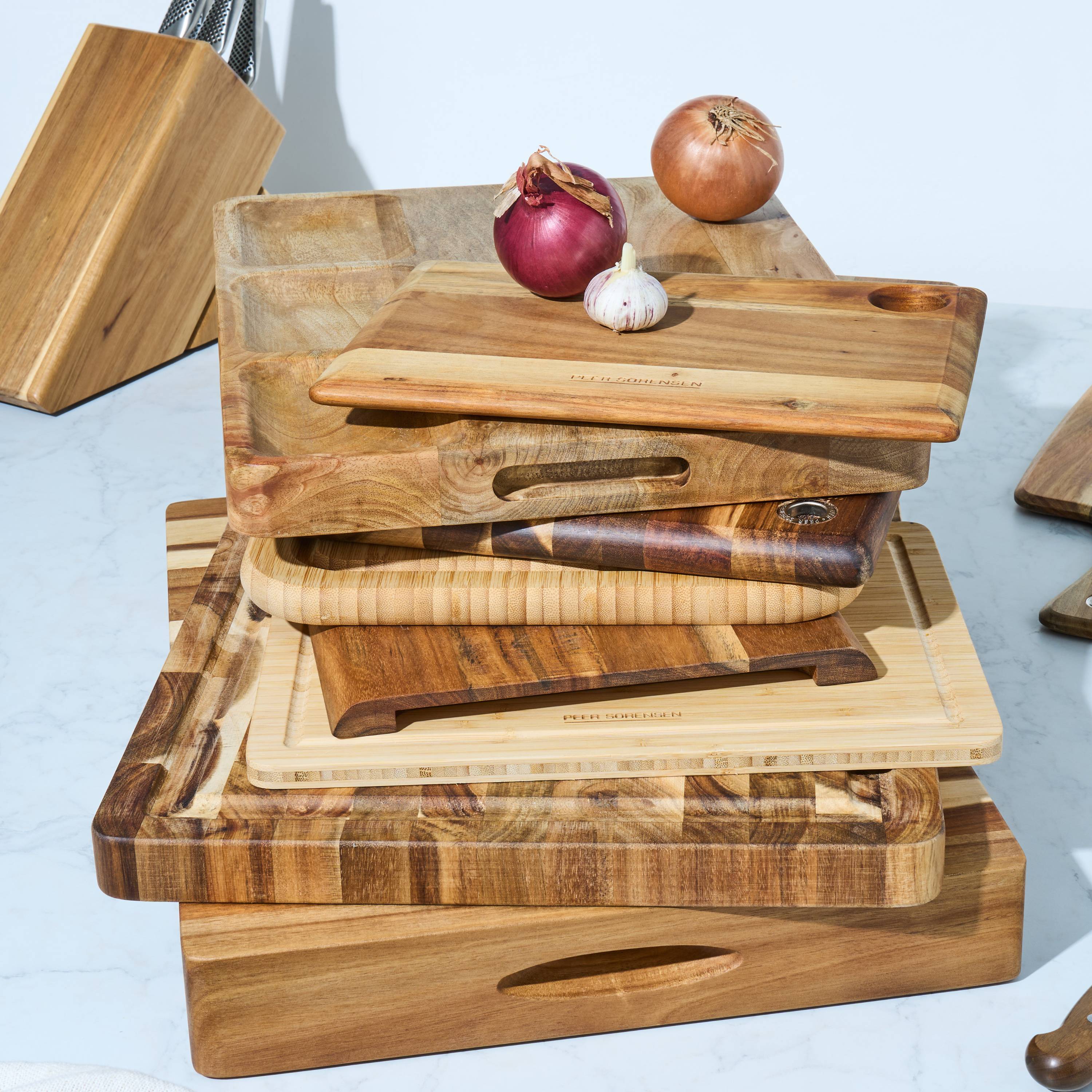 Peer Sorensen Tri-Ply Cutting Board with Juice Groove 33x24x1.2cm - Bamboo