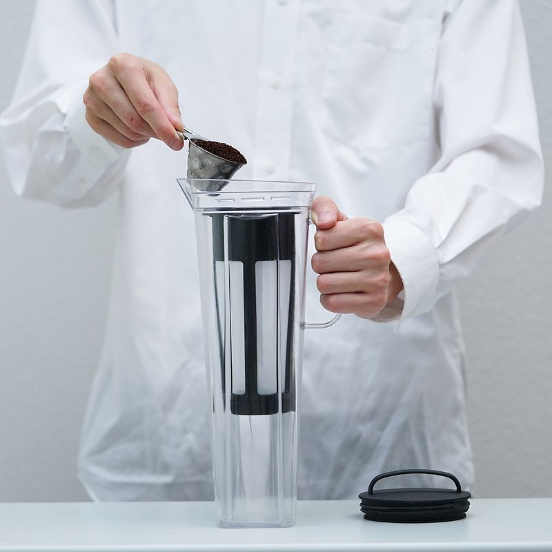 Hario Rise Cold Brew Coffee Pitcher 800ml - Black