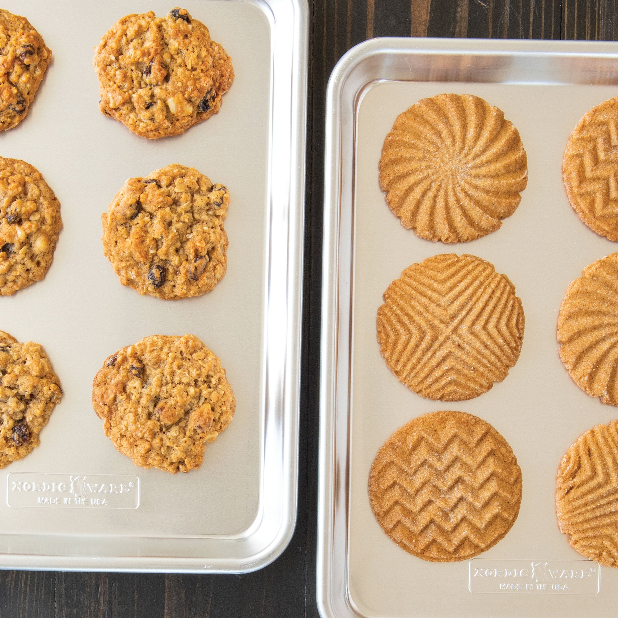 Nordicware Naturals Quarter Sheet 33 x 24.5 x 3cm