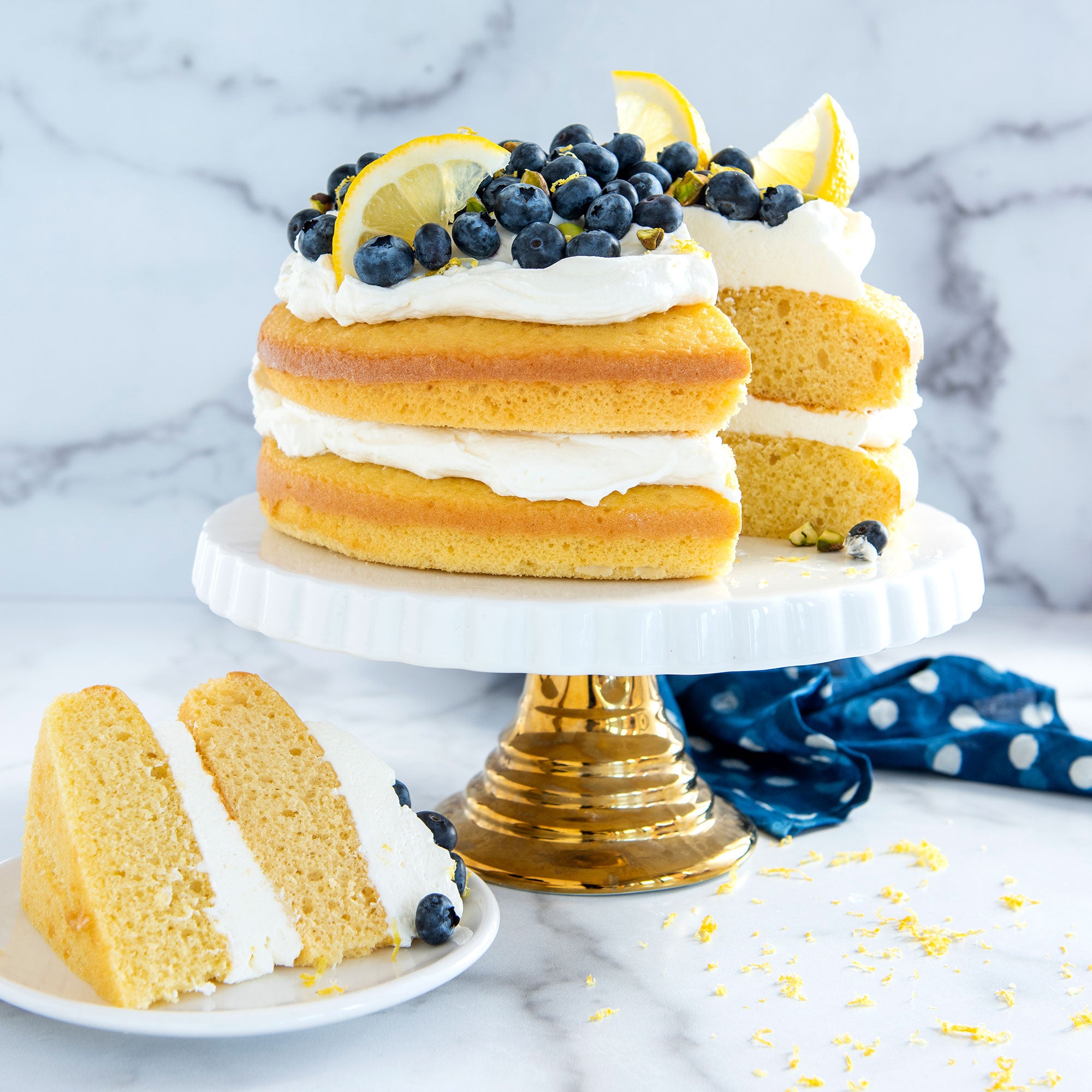 Nordicware 9 Inch Layer Cake Pan 24.5 x 24.5 x 6.5cm