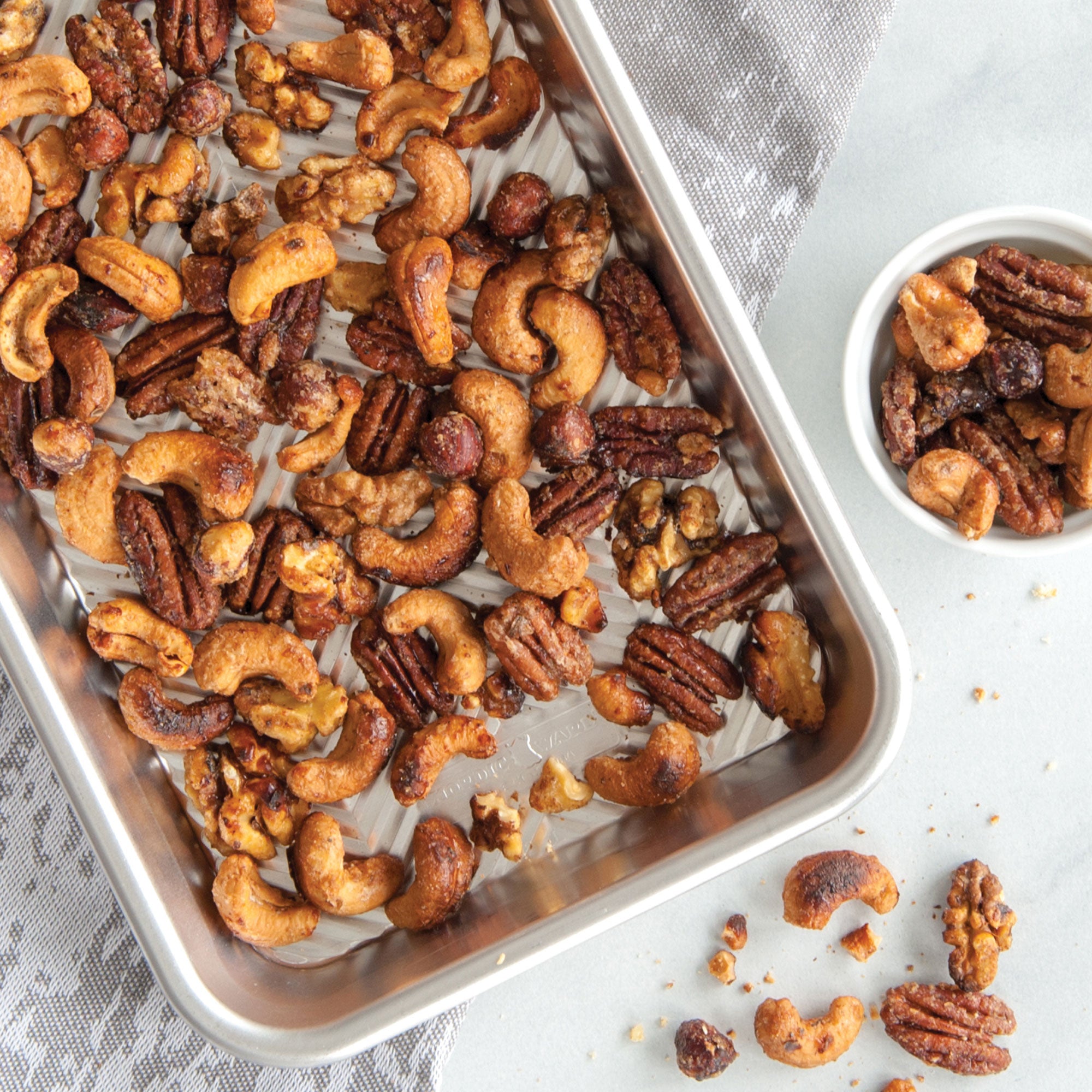 Nordicware Prism Eight Sheet 25.5 x 18 x 3cm