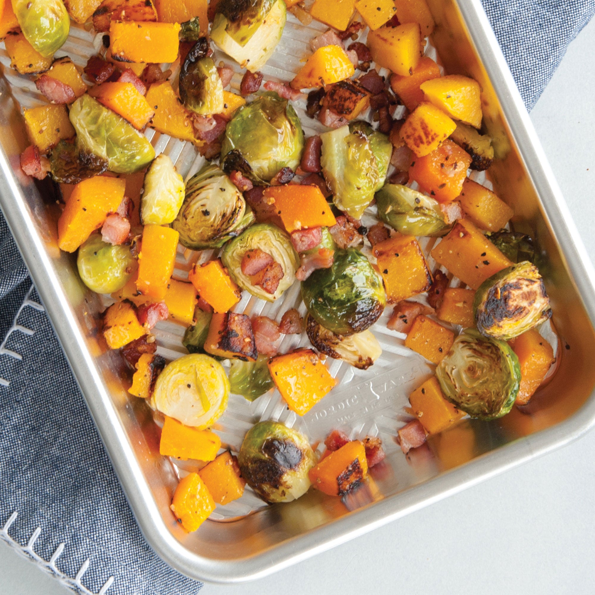 Nordicware Prism Eight Sheet 25.5 x 18 x 3cm