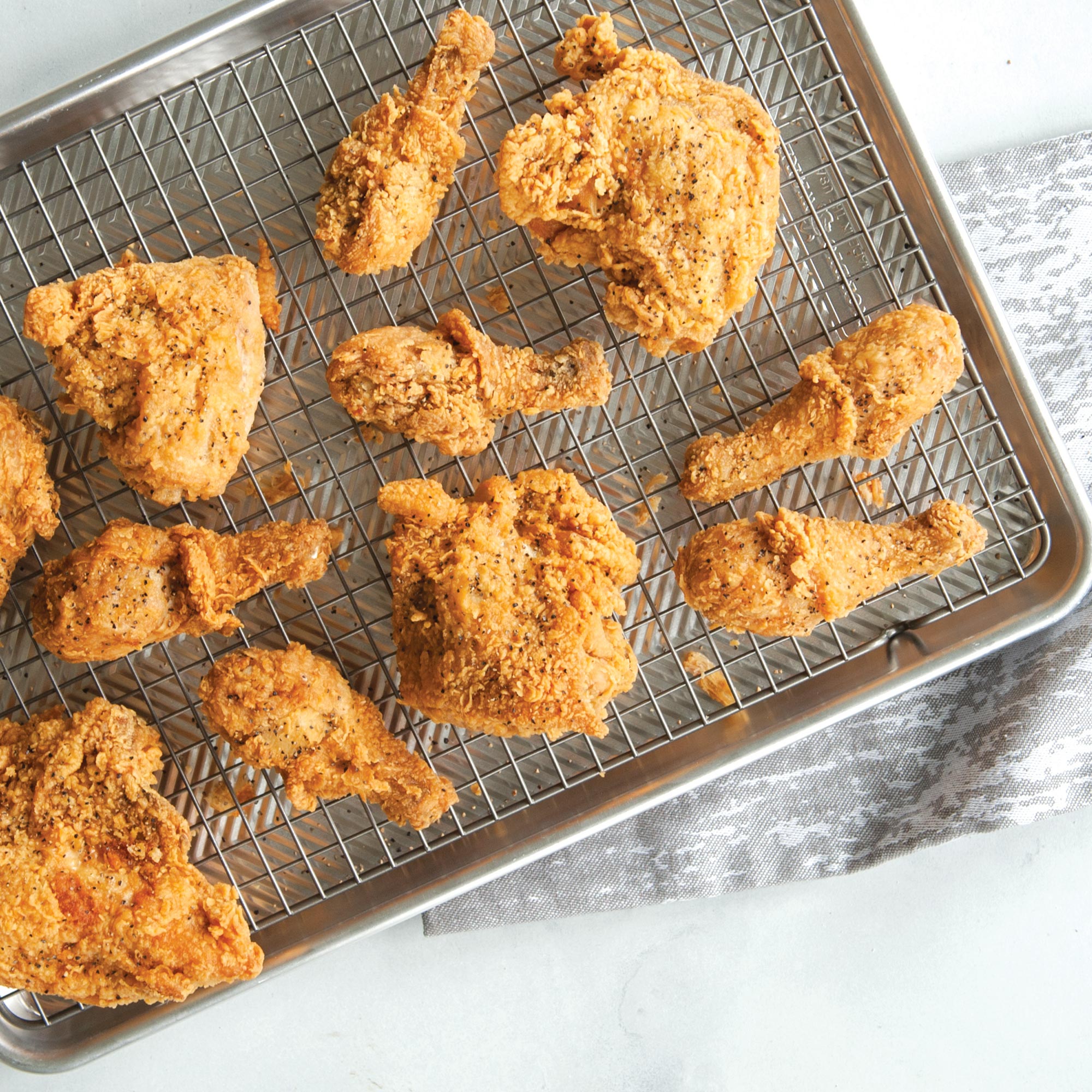 Nordicware Prism Half Sheet W/ Non-stick Grid 45.5 x 32.5 x 3cm