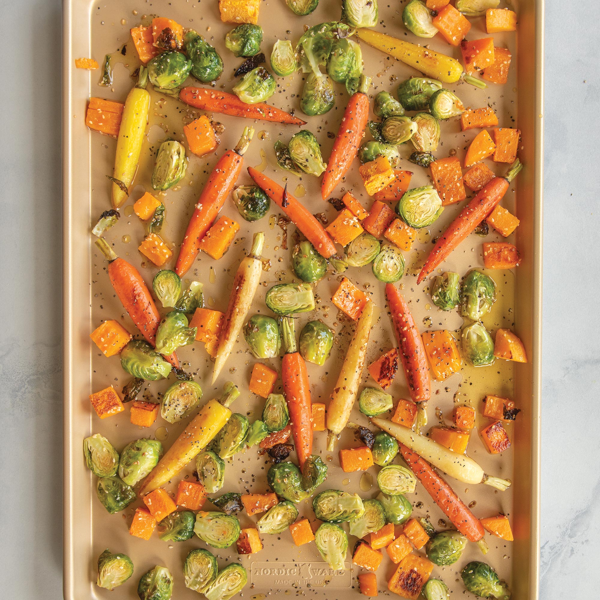 Nordicware Nonstick Big Sheet 53.5 x 38 x 2.5cm