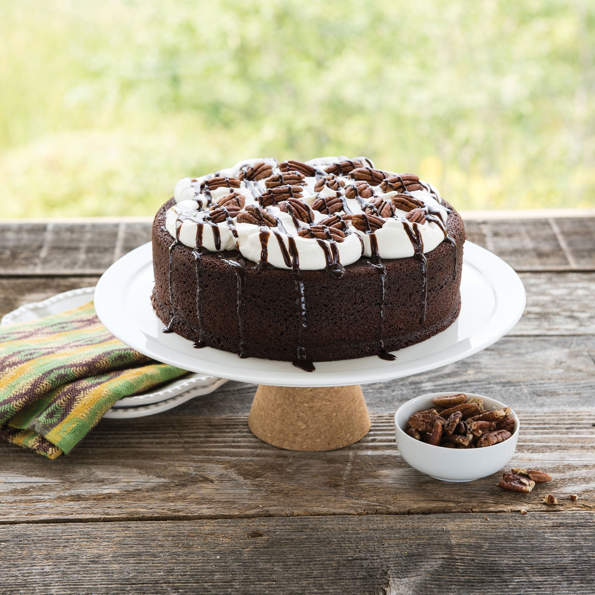 Nordicware Nonstick 9 Inch Round Layer Cake Pan 24.5 x 24.5 x 6.5cm