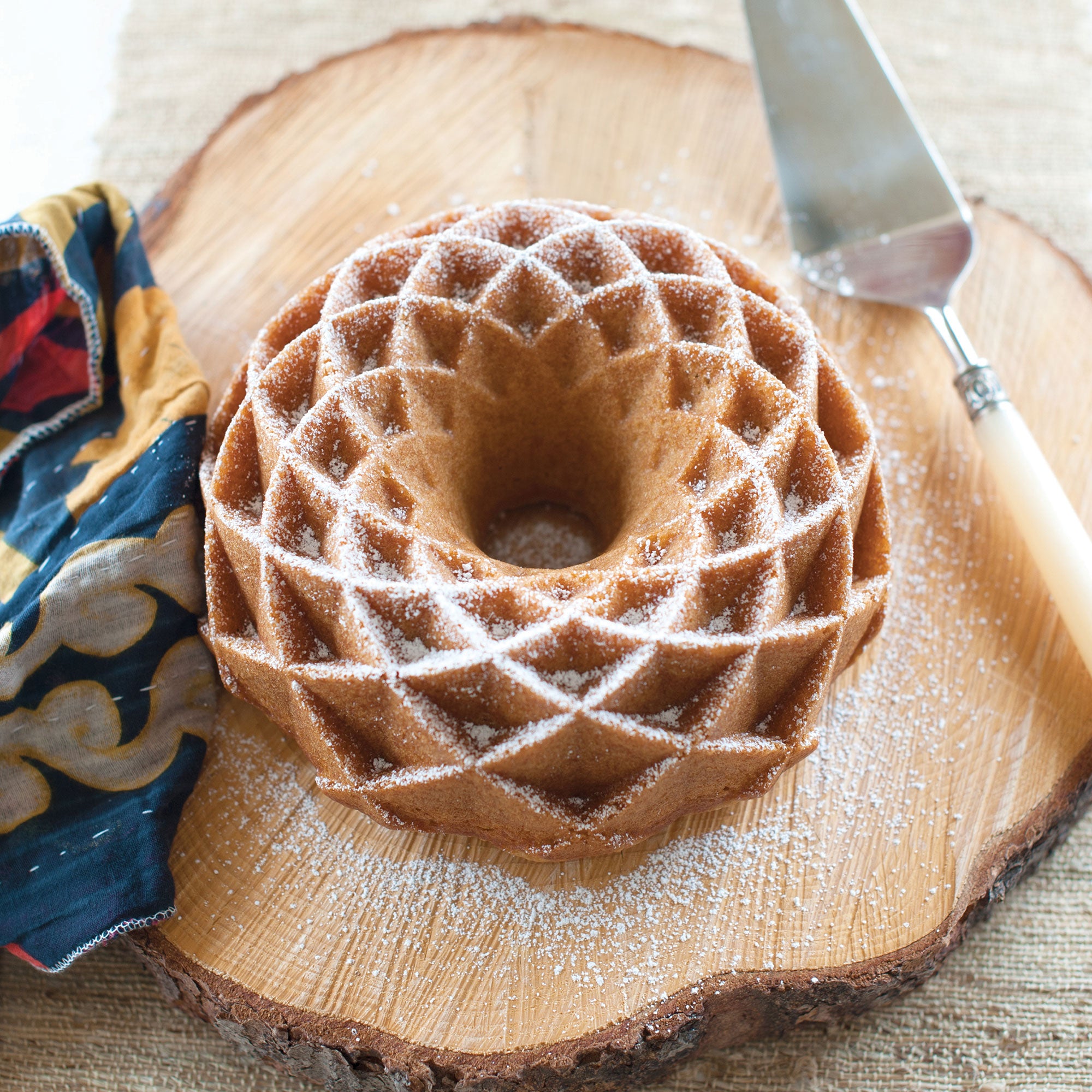 Nordicware Jubilee Bundt Pan 24.5 x 24.5 x 9.5cm